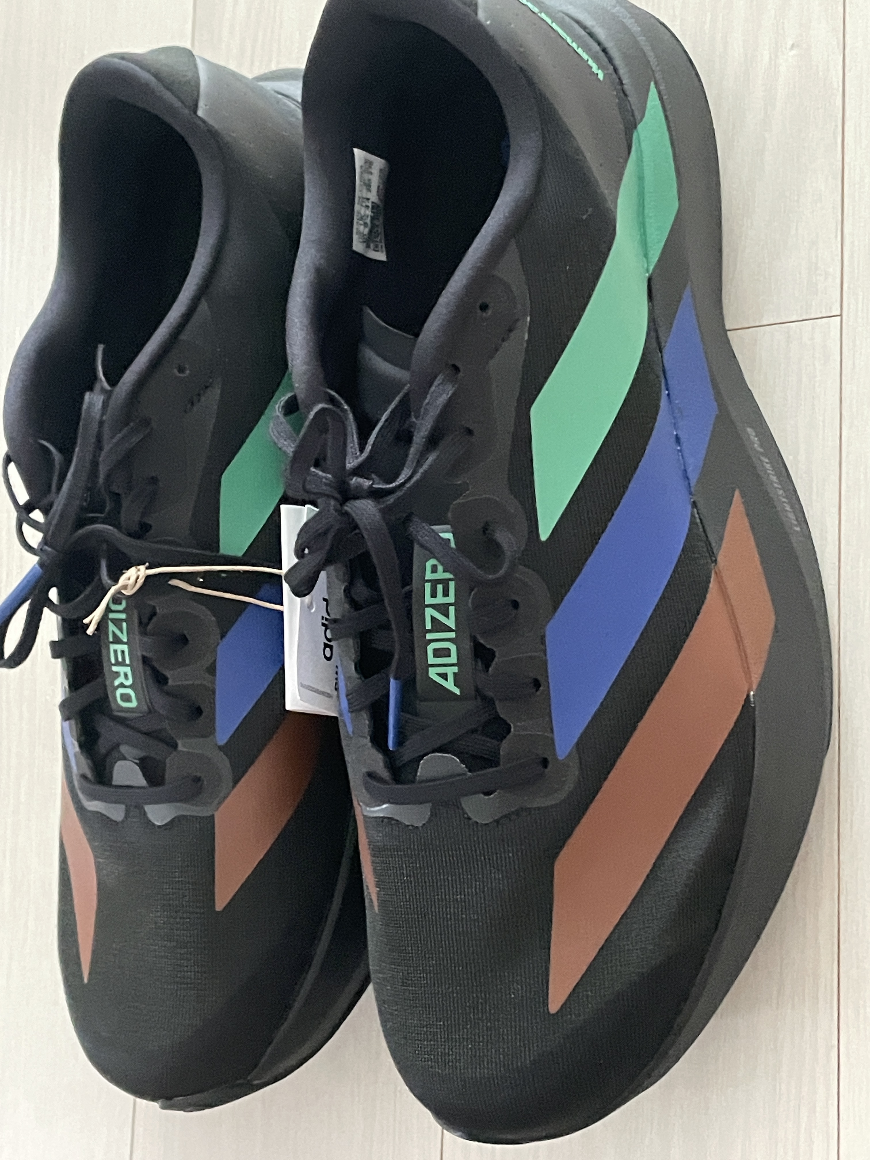 Adidas x Pharrell Williams Humanrace Adizero Adios EVO SL Core Black Semi Court Green 착용 스타일