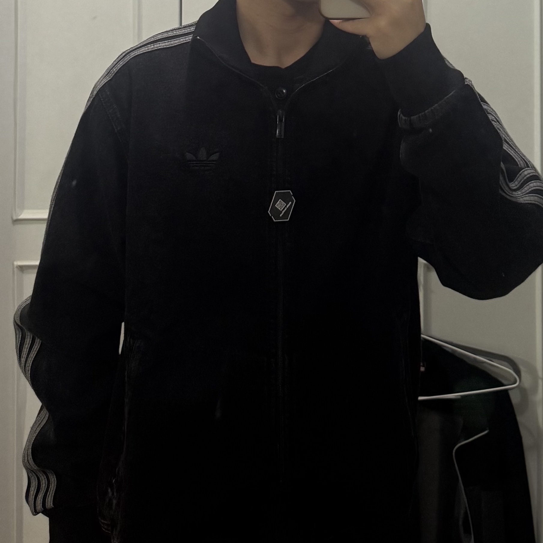 Adidas Adicolor Denim Firebird Track Top True Black Denim  - KR Sizing 착용 스타일