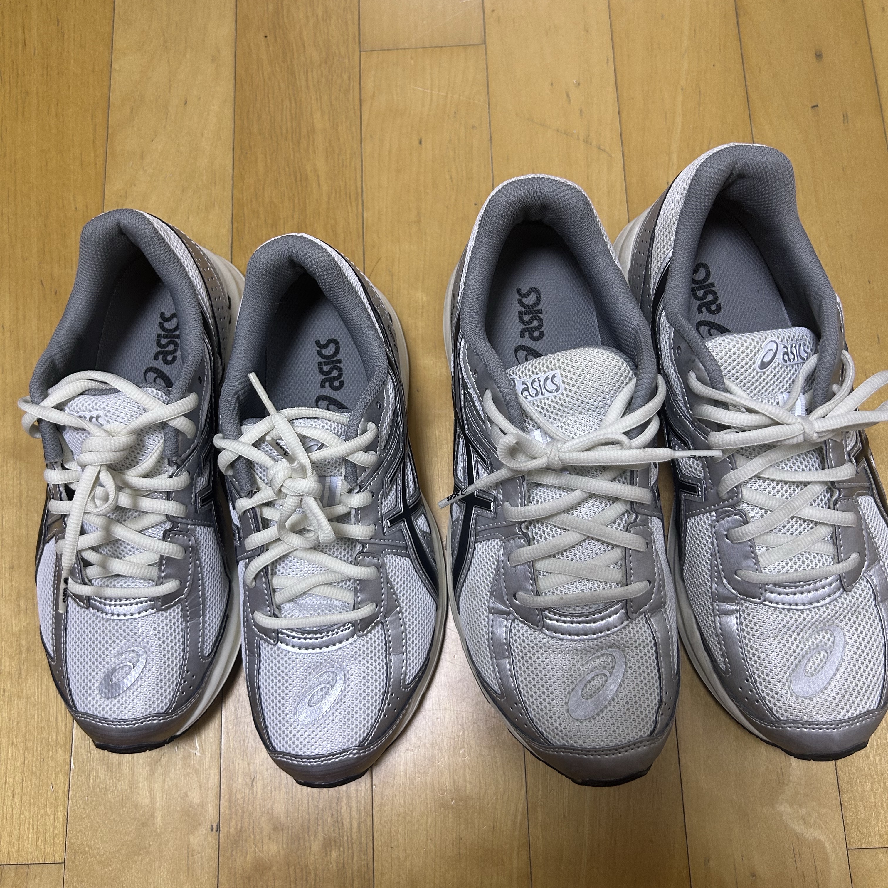 Asics Jog 100 S White Black - 2E Wide 착용 스타일
