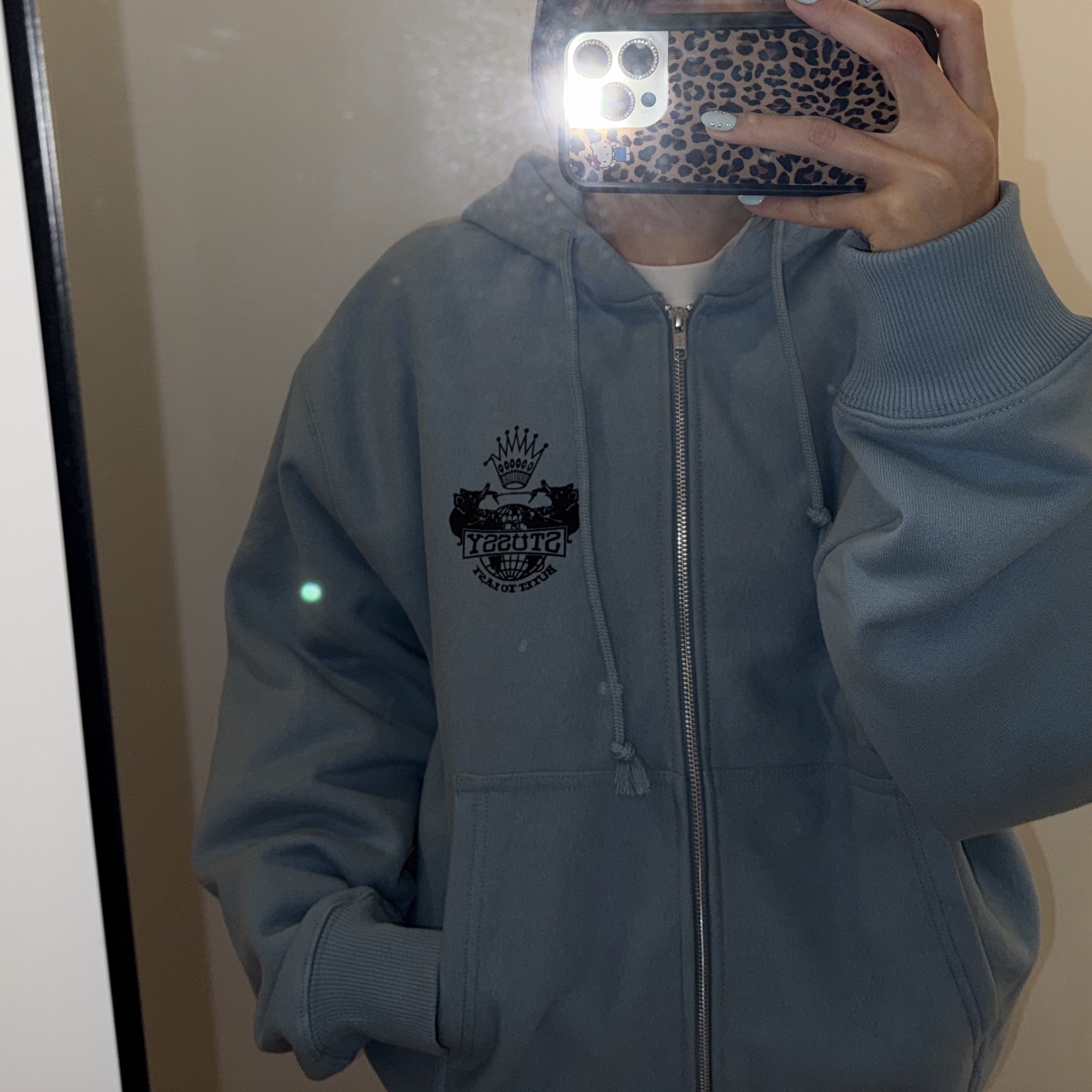 Stussy Built To Last Zip Hoodie Slate 착용 스타일 - 2
