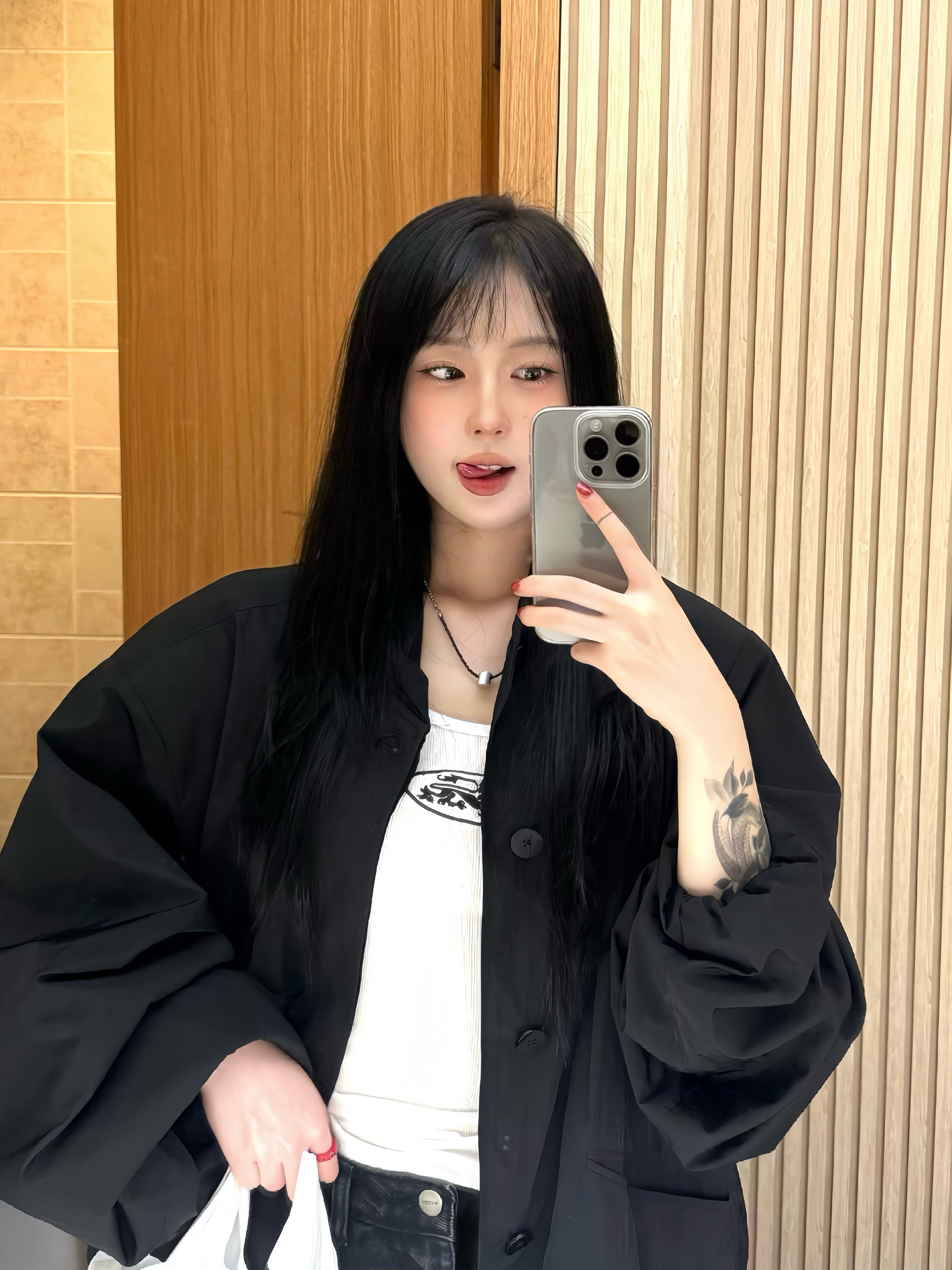 Ader Error Jacket Product 10 Noir 착용 스타일