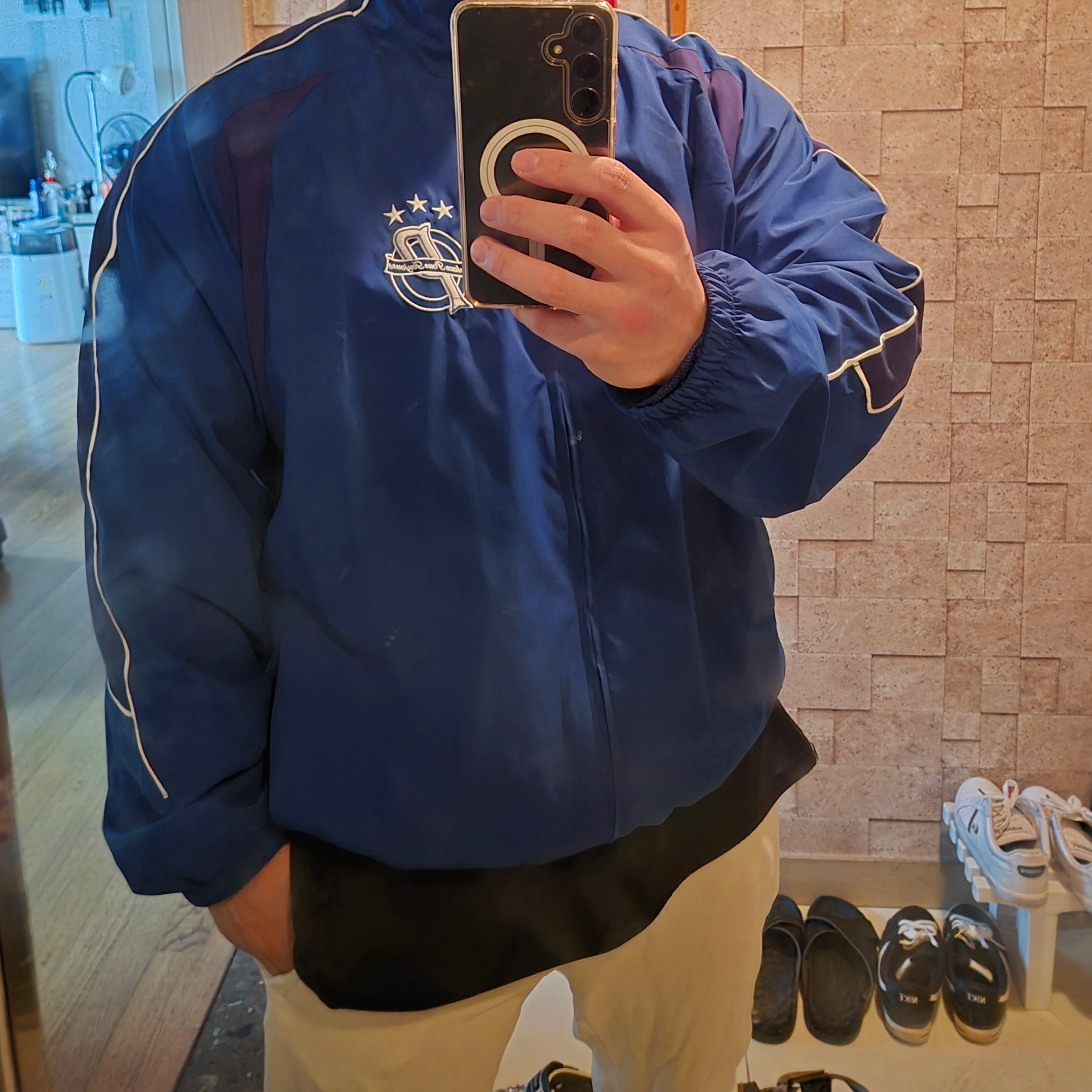 Palace Palais Pro Team Jacket Blue Berry - 25SS 착용 스타일