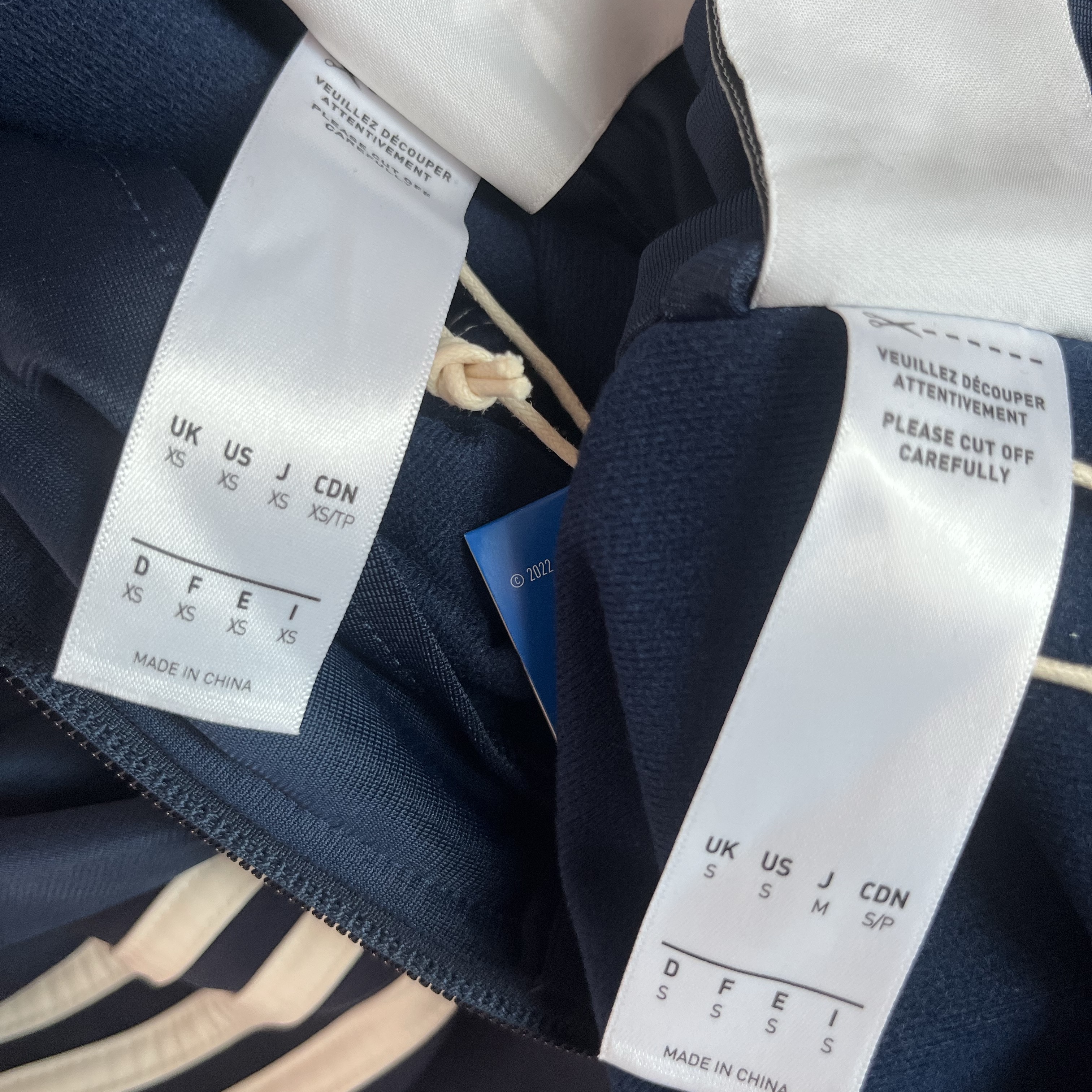 Adidas x Oasis Tour Firebird Track Top Night Indigo - US Sizing 착용 스타일 - 5