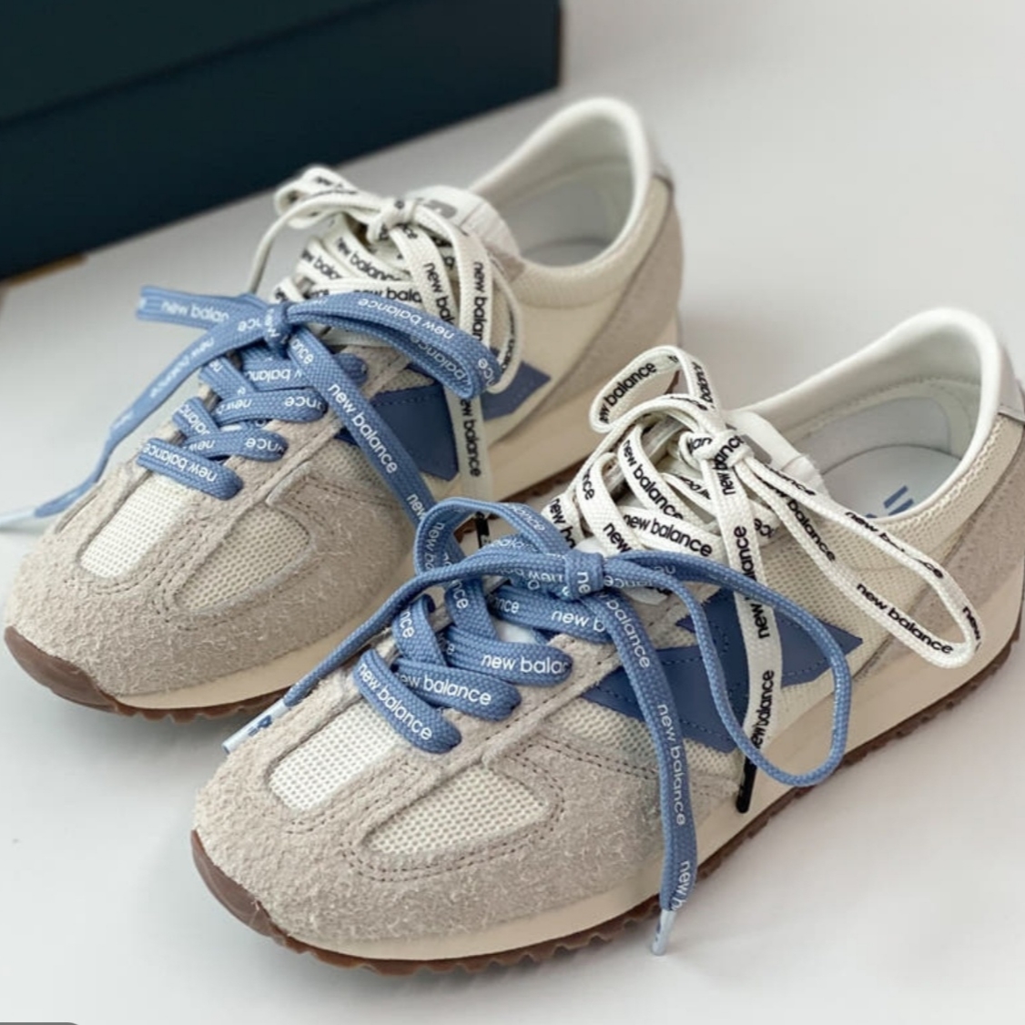 New Balance 471 Timberwolf Angora 착용 스타일