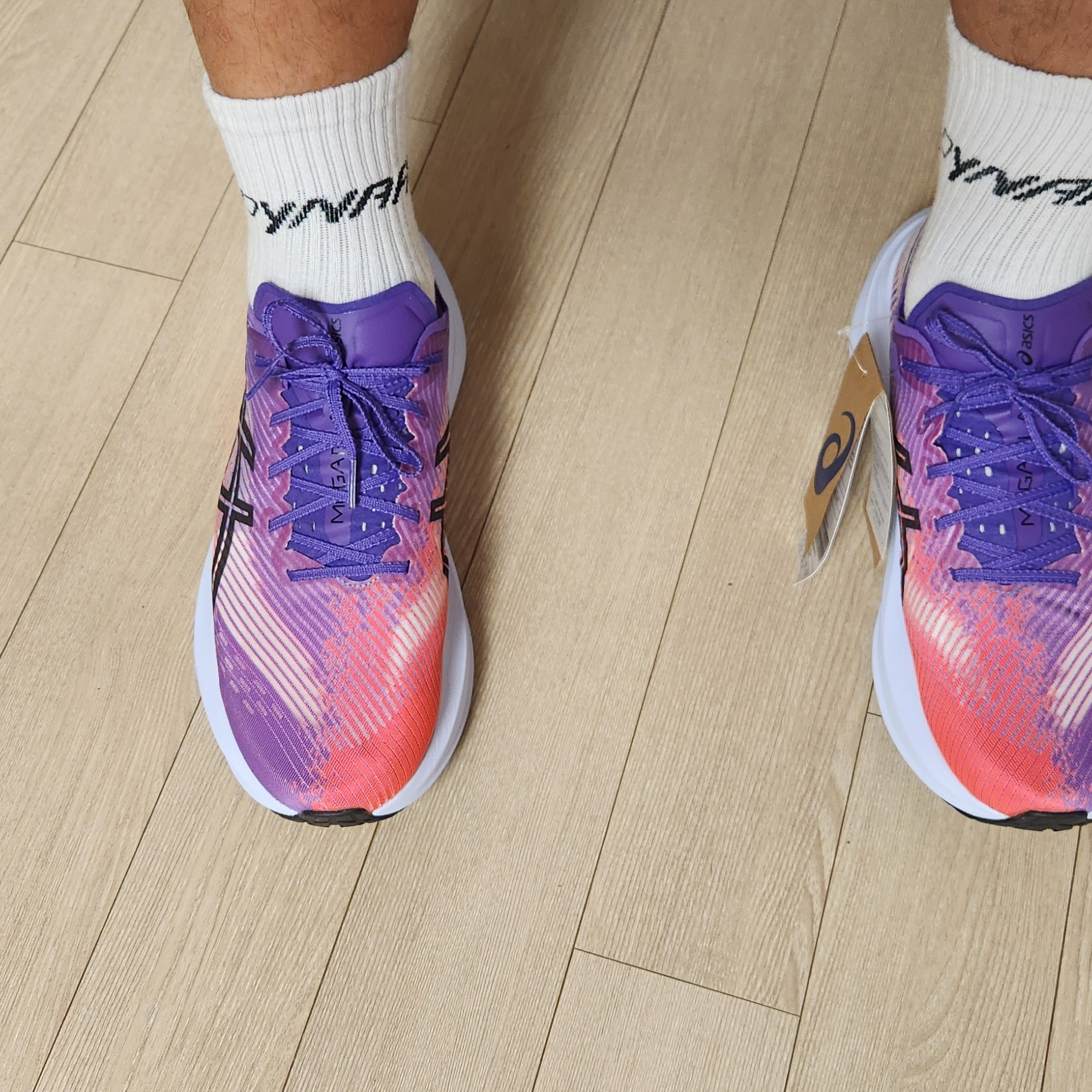 Asics Megablast Edo Purple Black 착용 스타일 - 5
