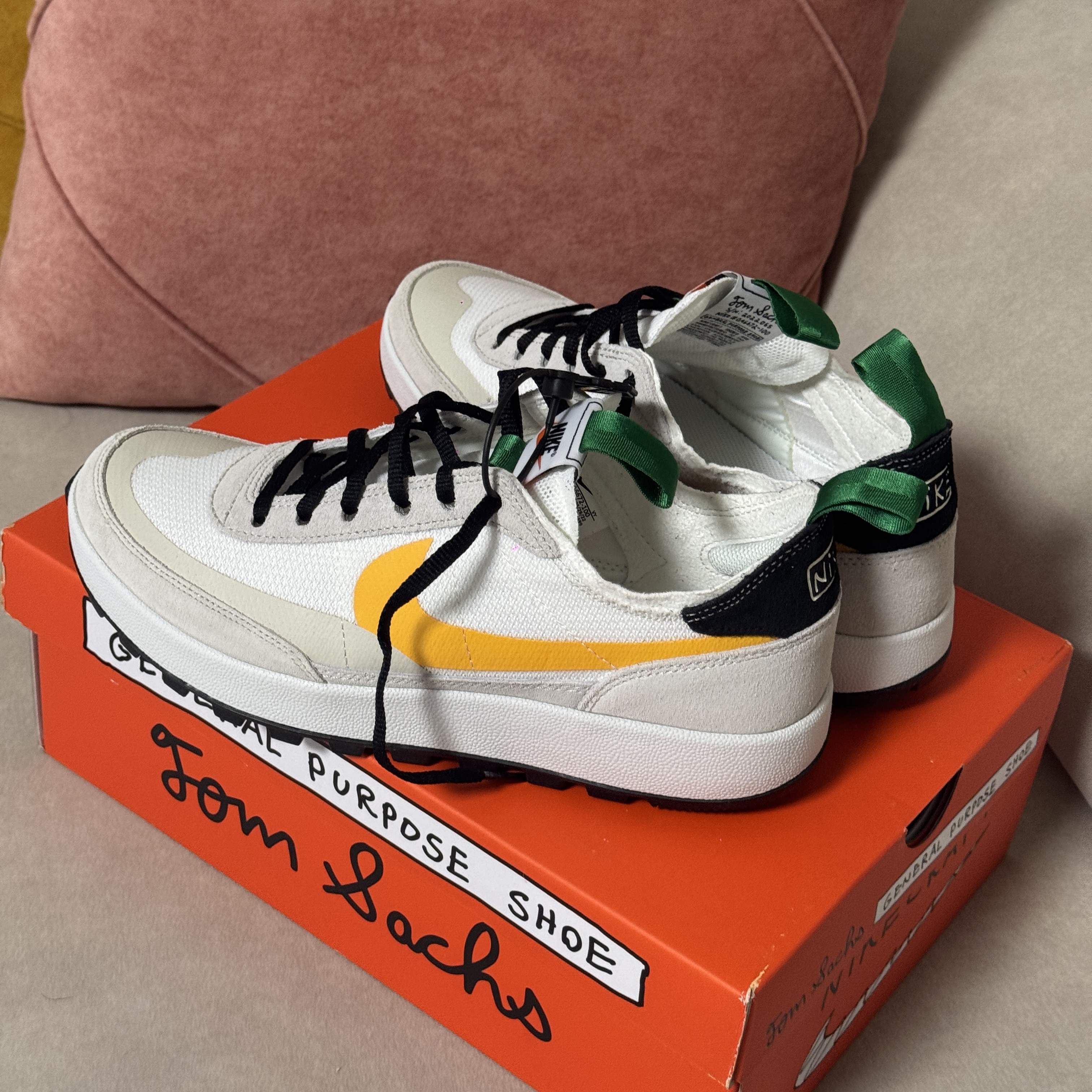 Nike x Tom Sachs General Purpose Shoe Pine Green University Gold 착용 스타일 - 5