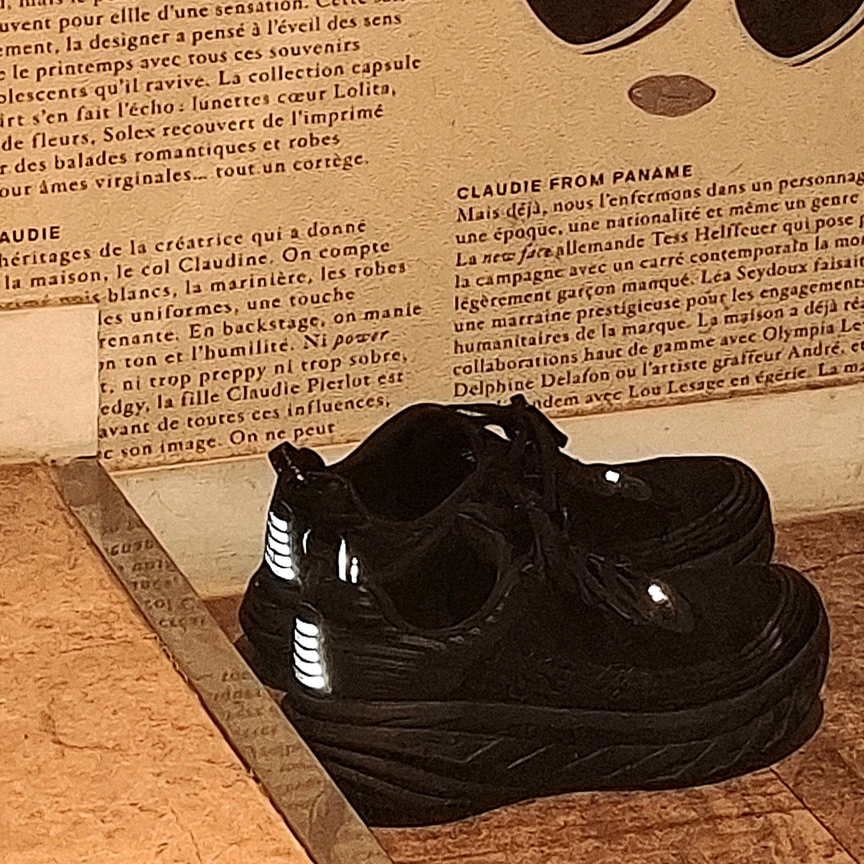 Hoka Bondi 6 Black - Wide 착용 스타일