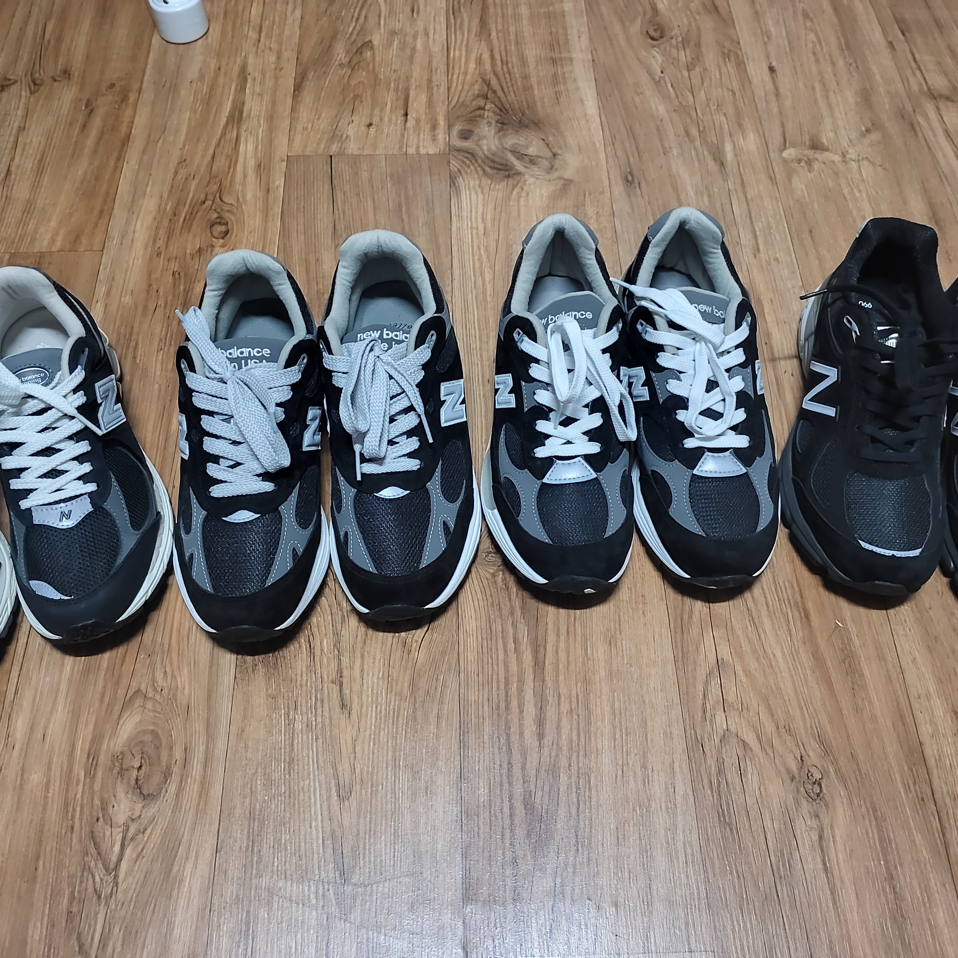 New Balance 992 Made in USA Core Black Grey, New Balance 993 Made in USA Black - D Standard 착용 스타일