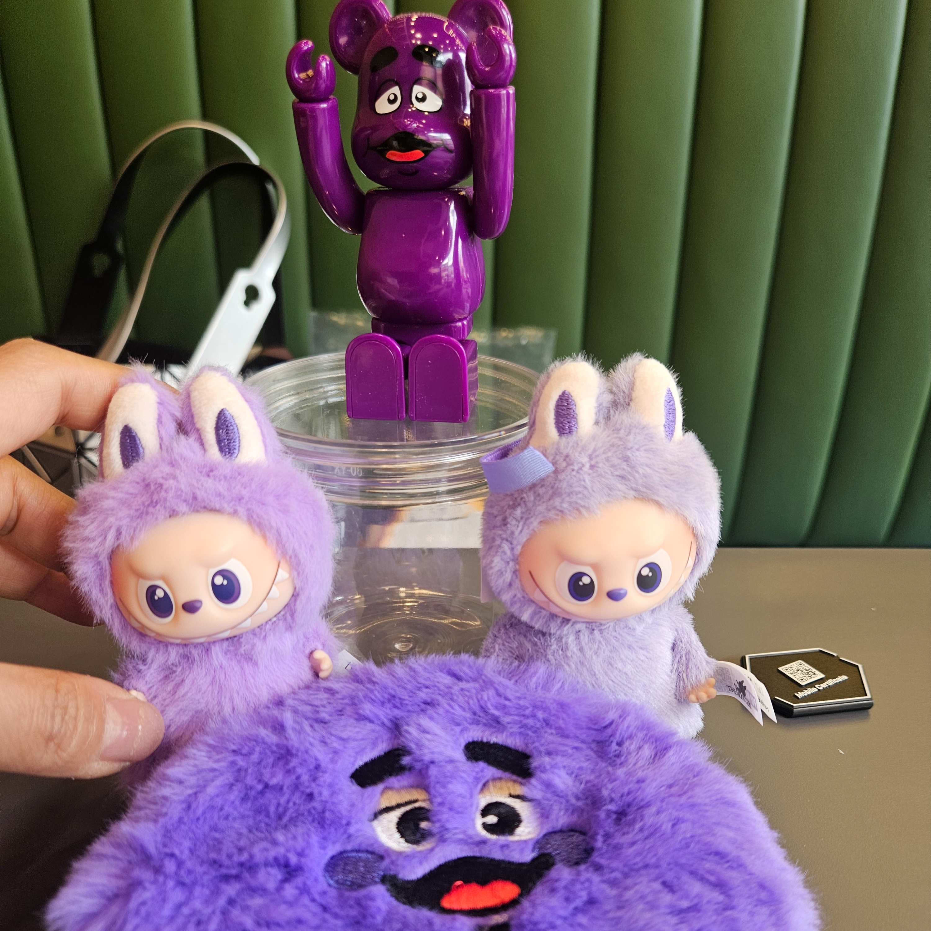 McDonald's Grimace Coin Purse Purple, Pop Mart Labubu The Monsters Pin For Love Series Vinyl Plush Pendant (N-Z) T (Opened Case) 착용 스타일 - 3