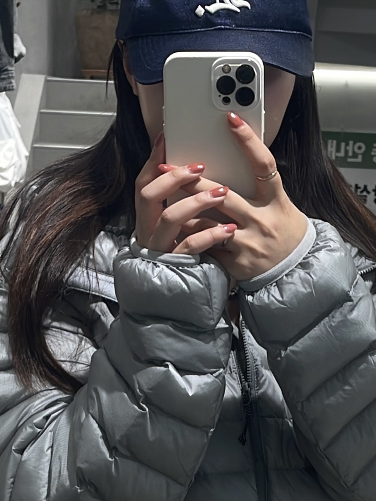 The North Face Ventus On Jacket Silver 착용 스타일 - 1