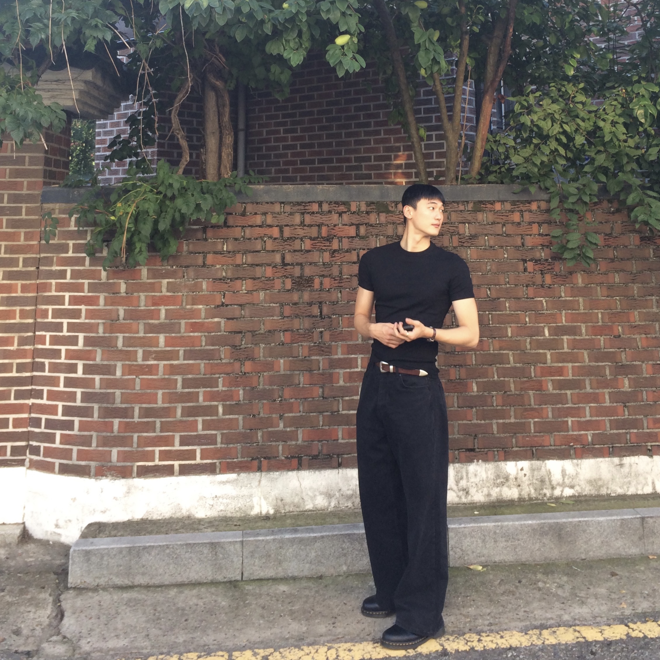 Dr. Martens 1461 Smooth Black, Casio LTP-V007L-9B 착용 스타일 - 1