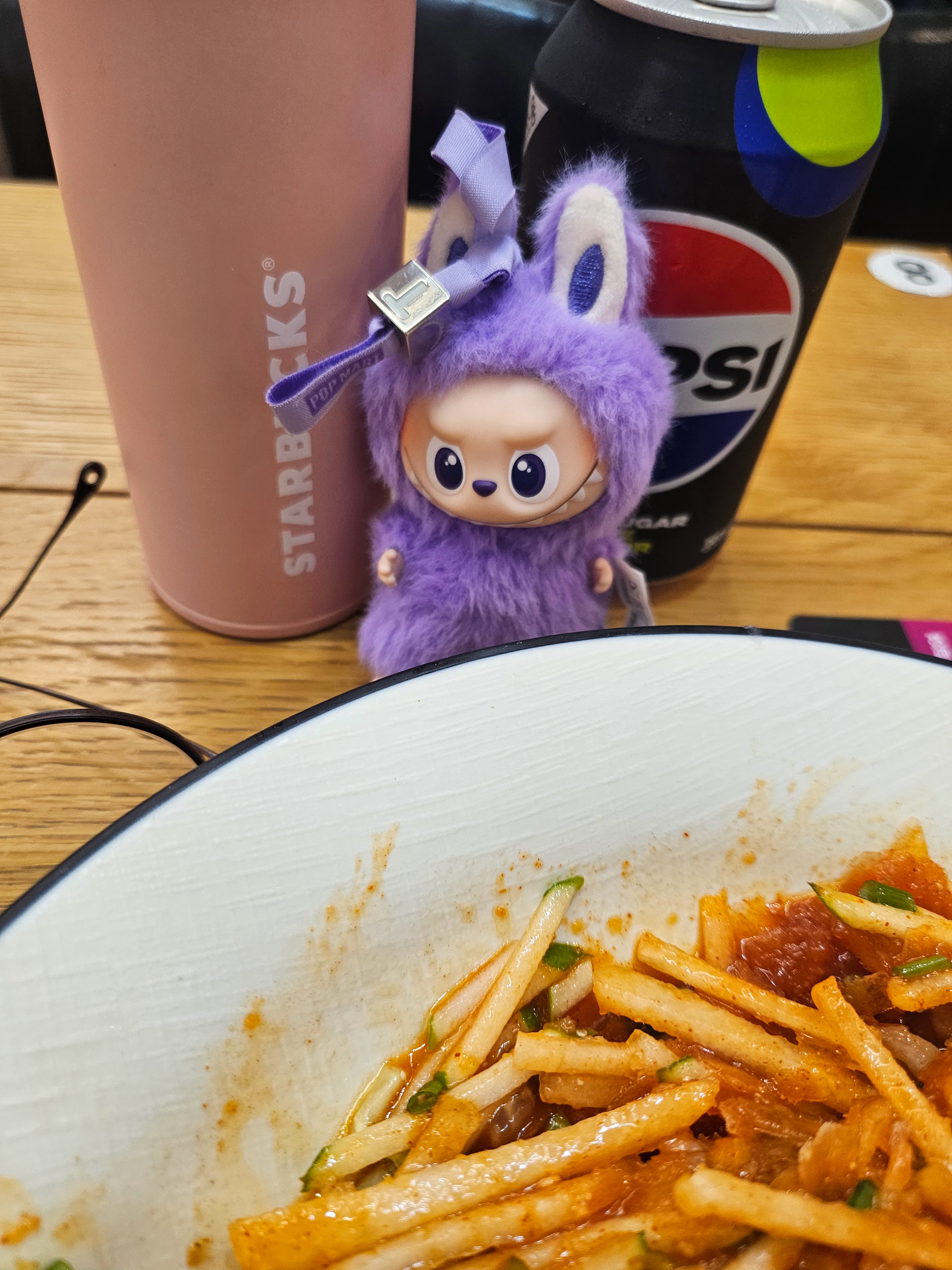 Pop Mart Labubu The Monsters Pin For Love Series Vinyl Plush Pendant (N-Z) T (Opened Case), Pop Mart Labubu The Monsters Labubu Tasty Macarons Series Soymilk Keyring 착용 스타일 - 7
