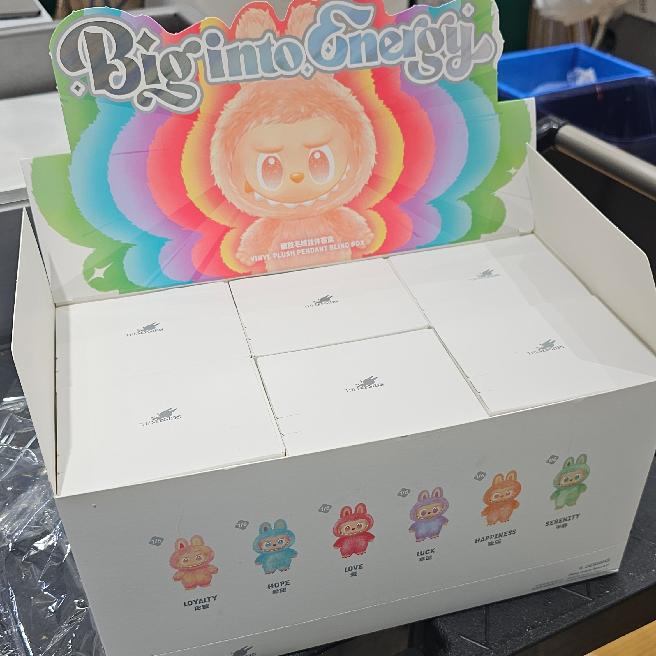 Pop Mart Labubu The Monsters Highlight Series Sealed Case (6 Blind Boxes) 착용 스타일 - 3