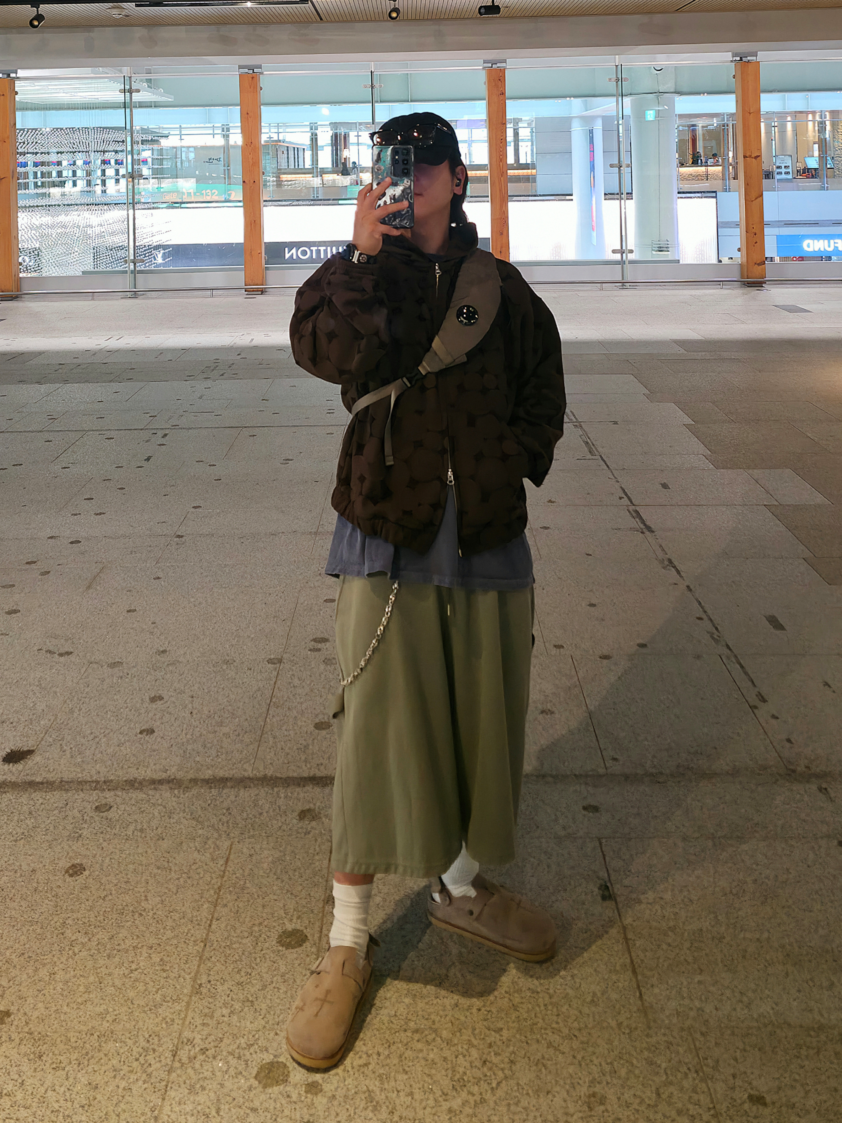 Nonnod Zen Zip Hoodie Brown Jacquard, C.P. Company Nylon B Crossbody Bag Walnut Beige - 24FW 착용 스타일 - 2
