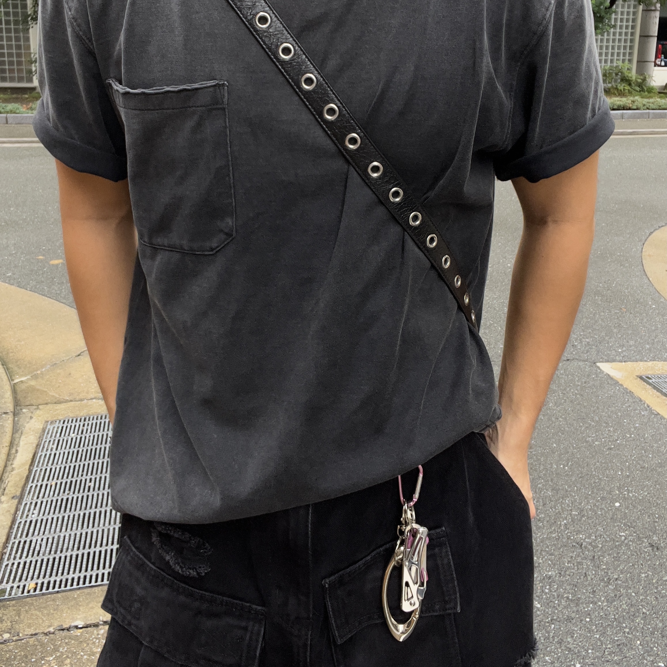 Balenciaga Arena Lambskin Aged Silver Hardware Le Cagole Crossbody Bag Black, Diesel Dx1433 Stainless Steel Choker Necklace Silver 착용 스타일 - 3