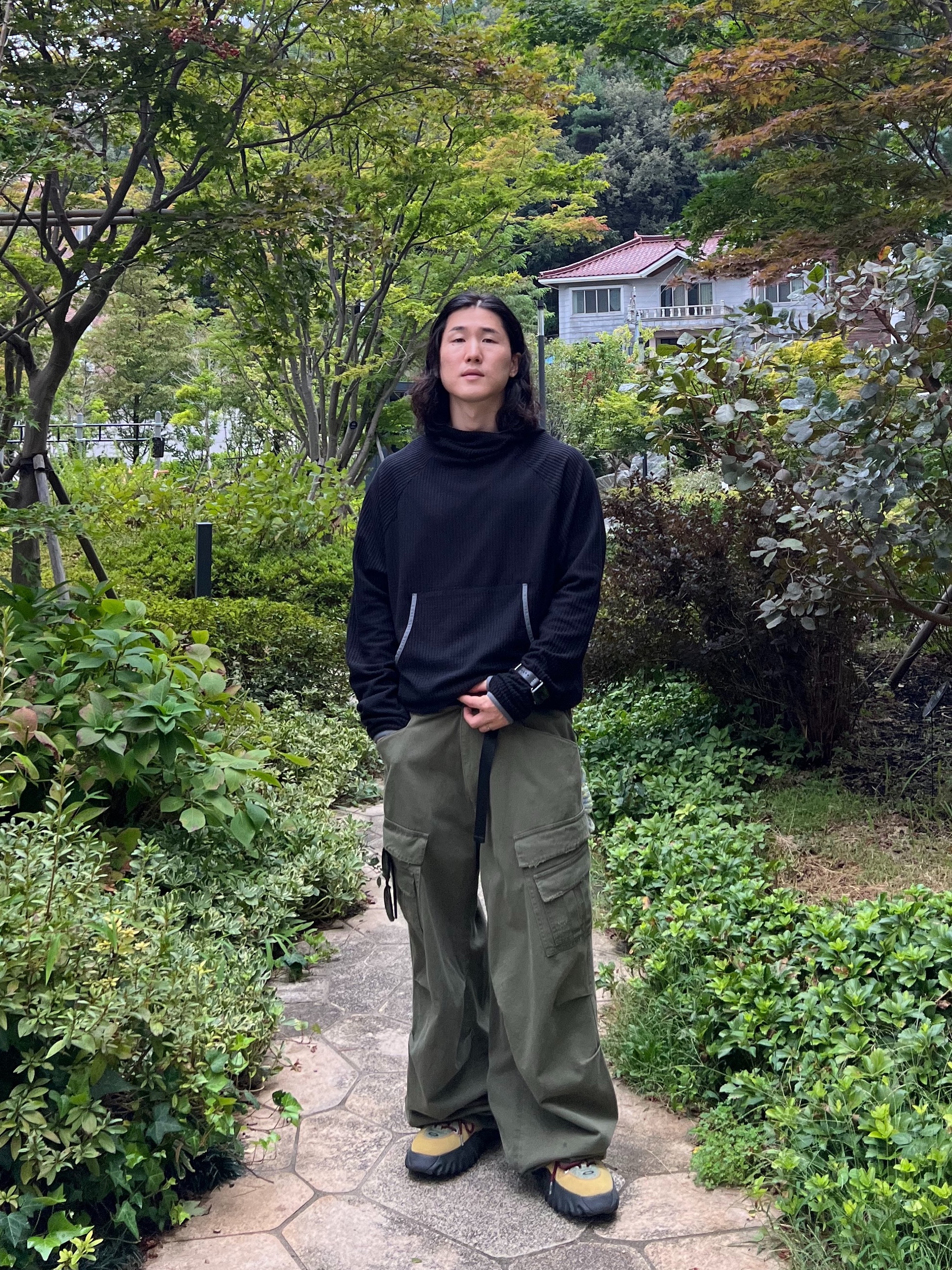 Nonnod Double Pocket Cargo Pants Vintage khaki, Oakley Factory Team Suede Flesh Edge Boots Yellow 착용 스타일 - 3