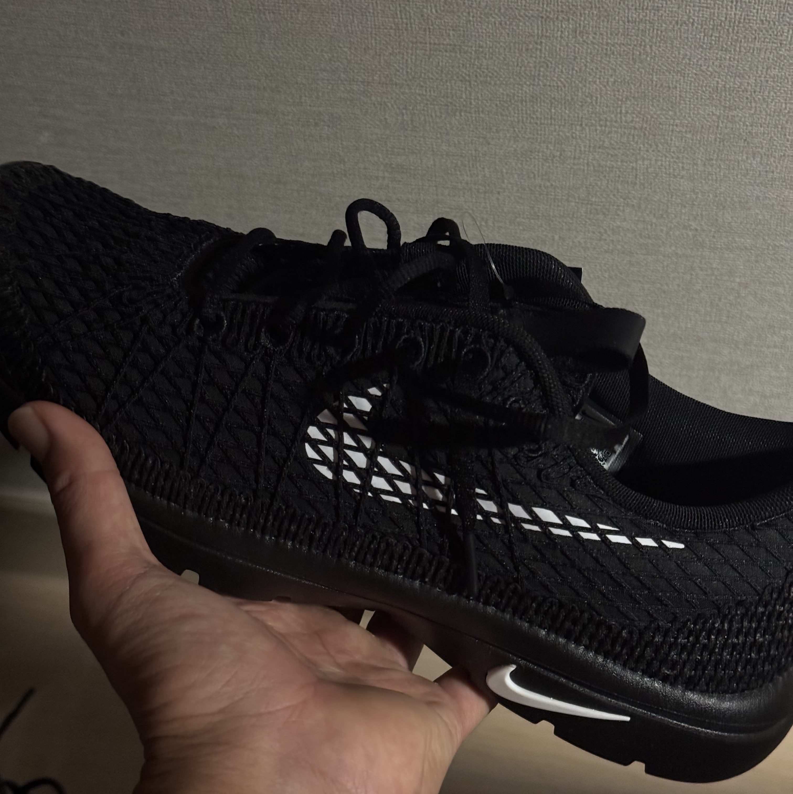 Nike x Comme des Garcons Homme Plus Air Rejuven8 Black White 착용 스타일