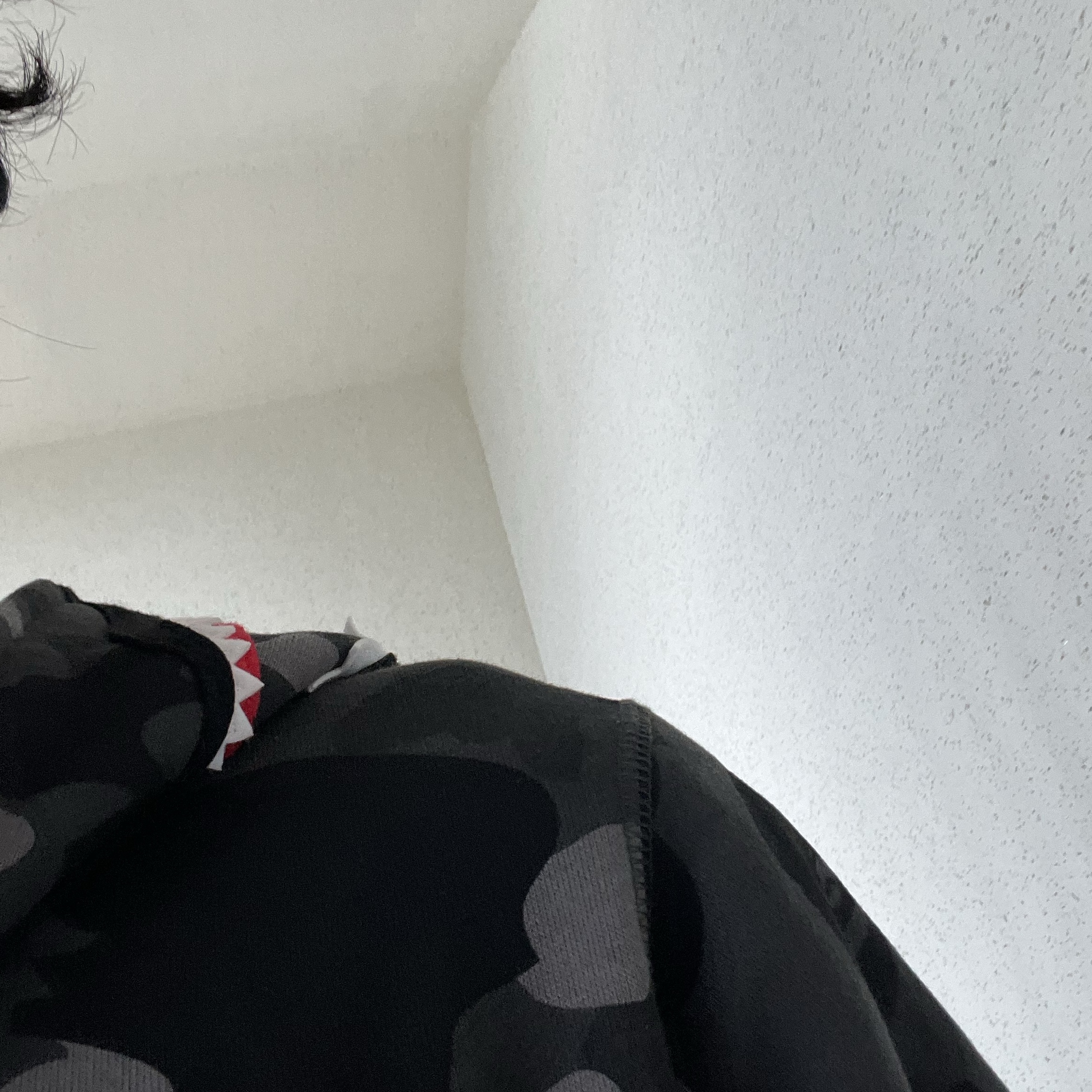 BAPE Color Camo Shark Full Zip Hoodie Black 착용 스타일