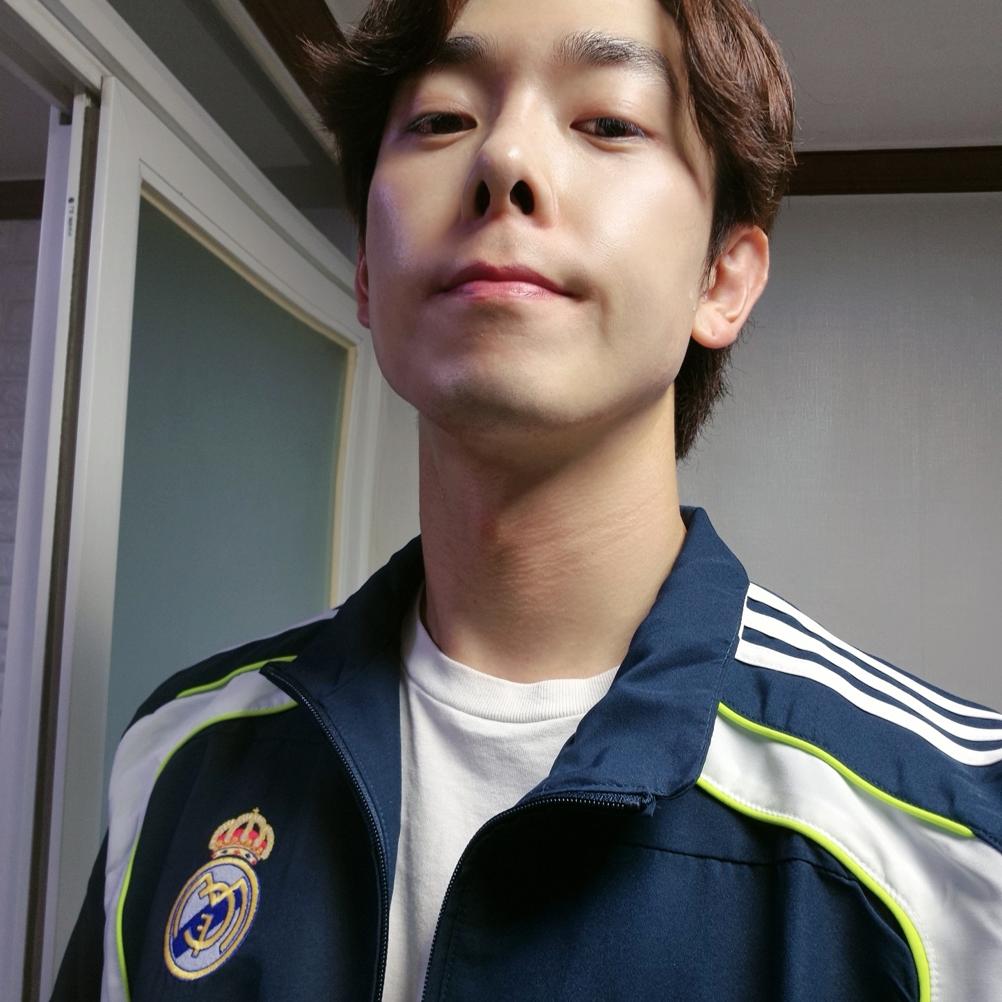 Adidas Real Madrid UBP Track Top Night Navy - KR Sizing 착용 스타일 - 2