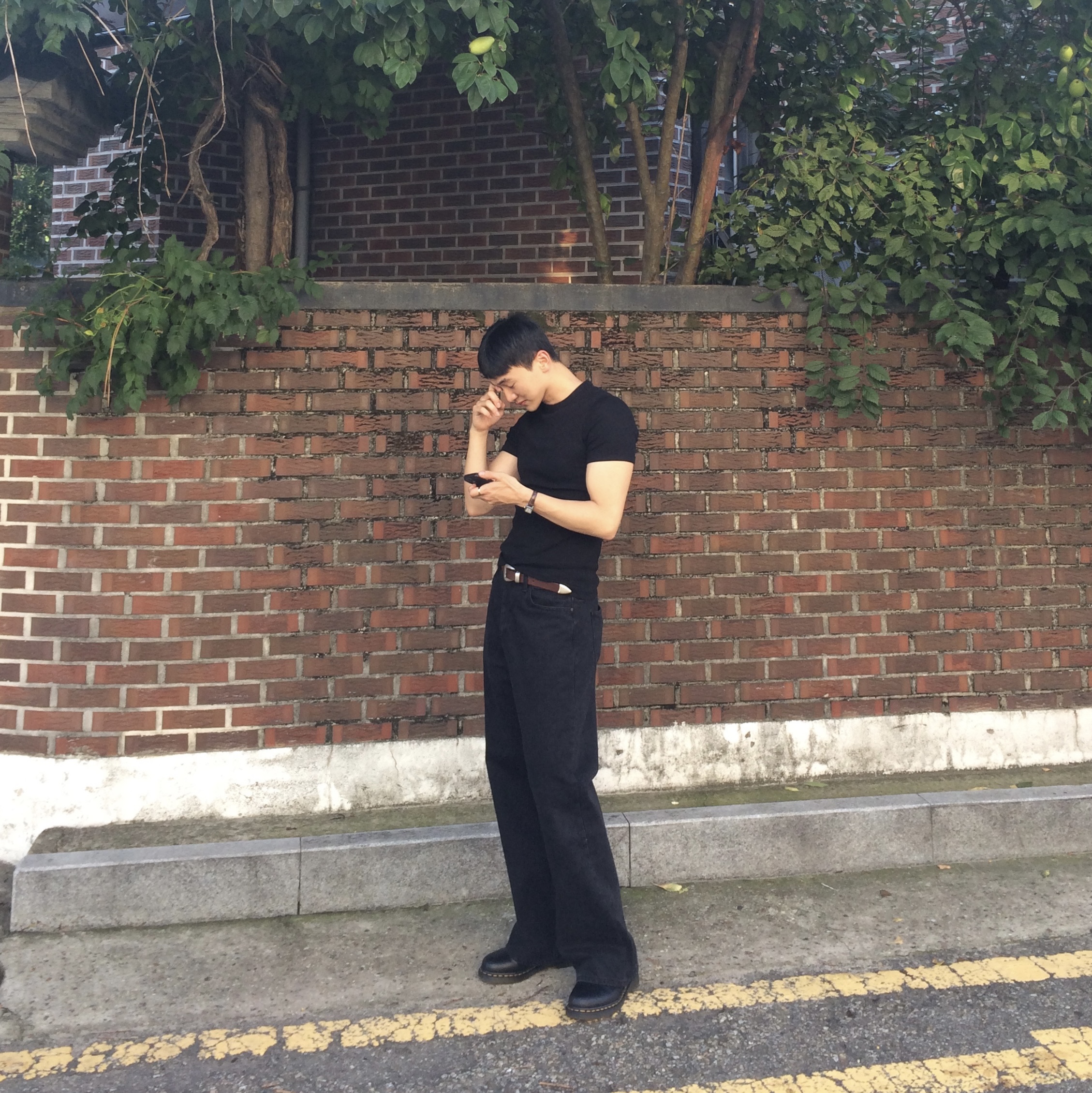Dr. Martens 1461 Smooth Black, Casio LTP-V007L-9B 착용 스타일 - 2