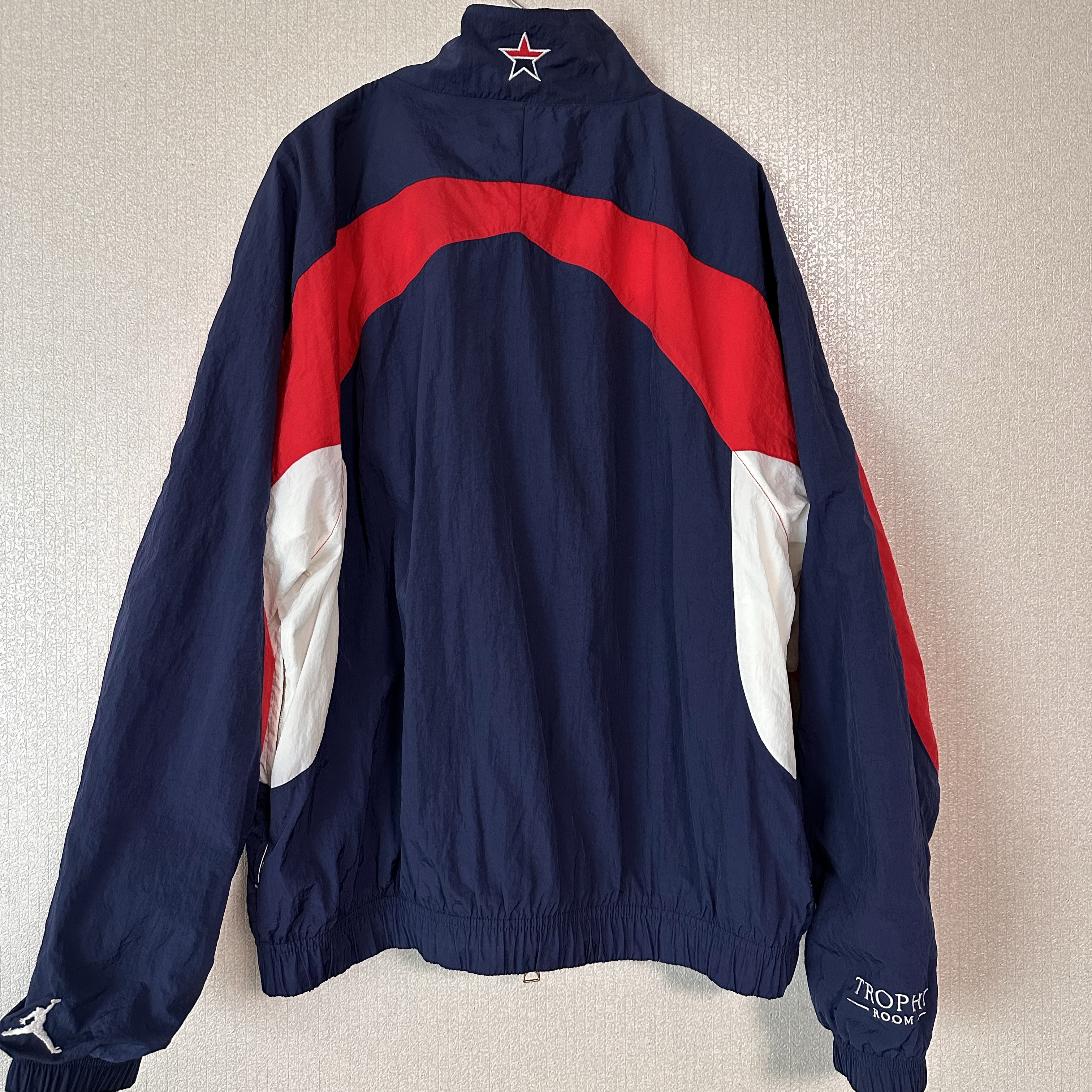 Jordan x Trophy Room Wooven Jacket Midnight Navy - Asia 착용 스타일 - 2