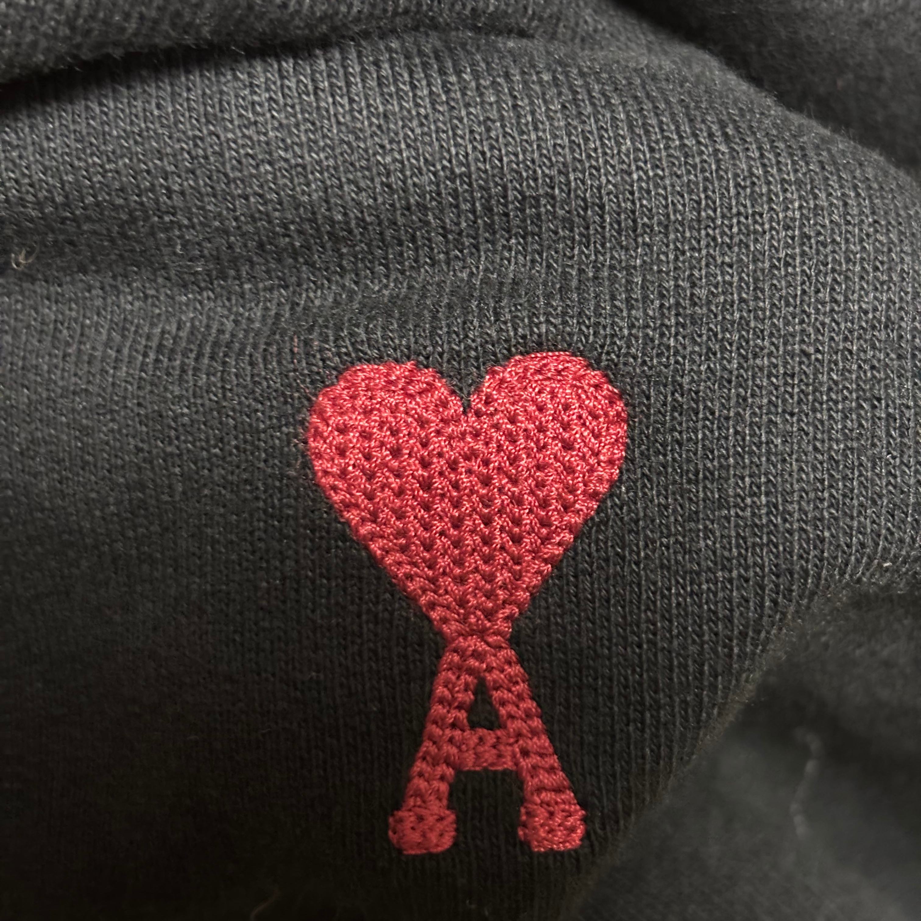 AMI de Coeur Sweatshirt Black 착용 스타일 - 2