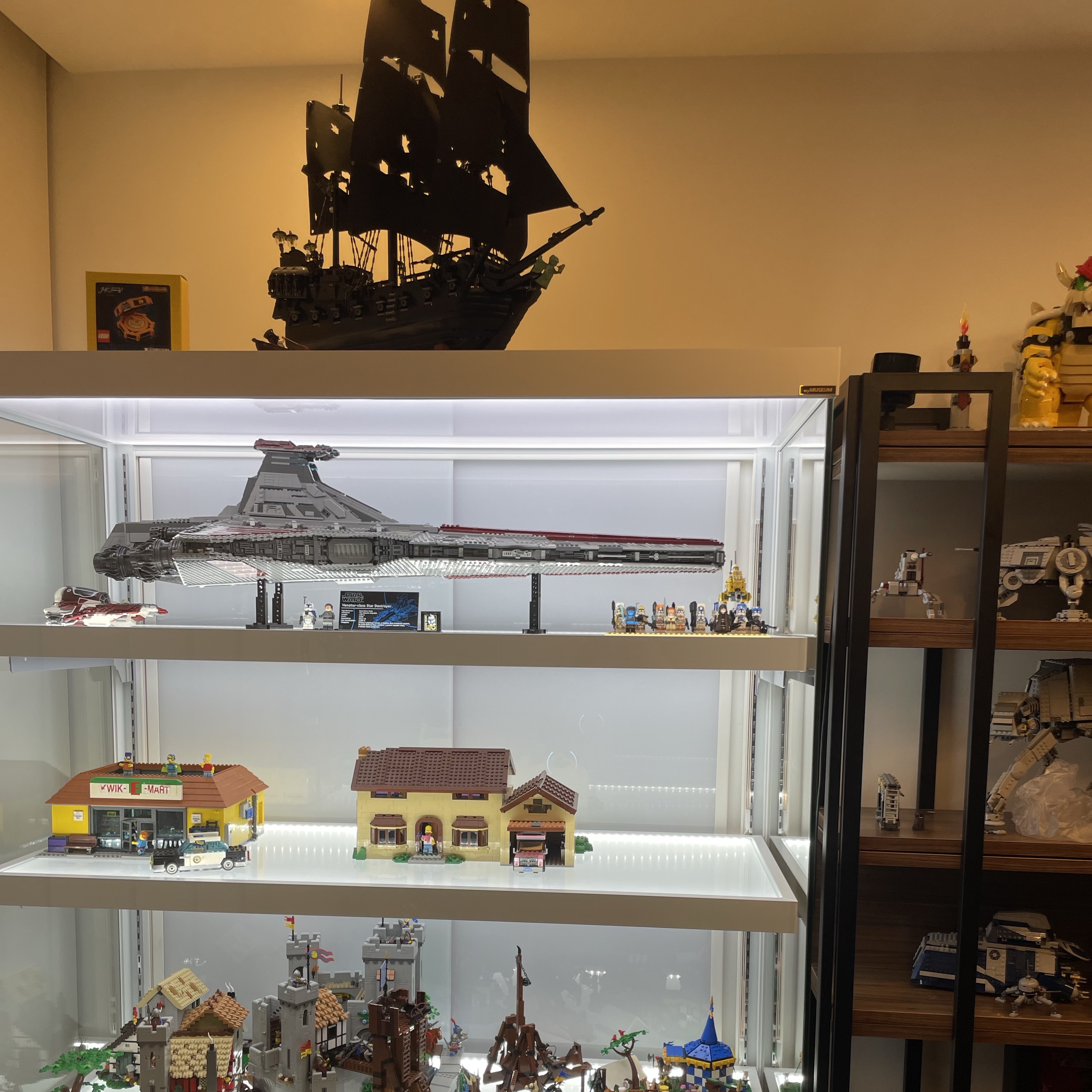 Lego Icons Captain Jack Sparrow's Pirate Ship, Lego Captain Jack Sparrow's Compass 착용 스타일