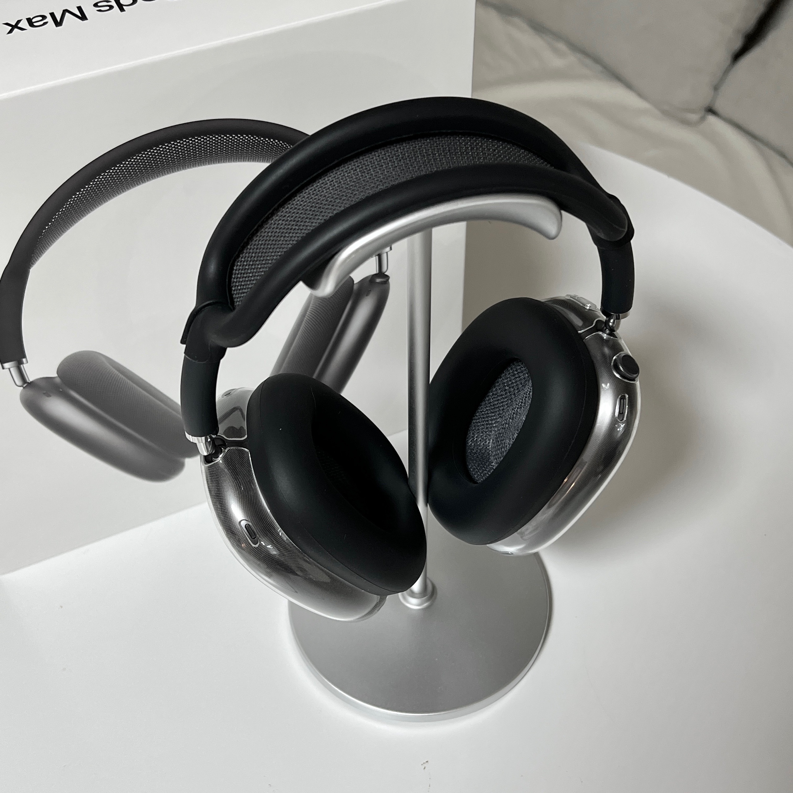 Apple AirPods Max Lightning Space Gray (Korean Ver.) 착용 스타일