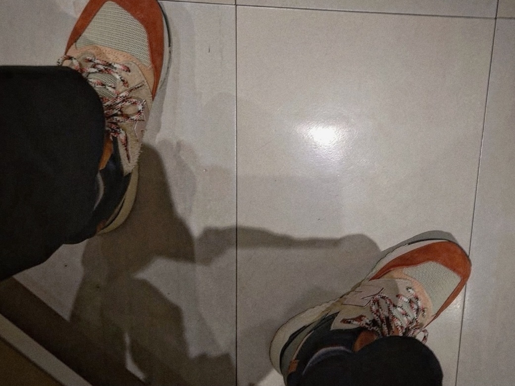 New Balance x Ronnie Fieg x Frank Lloyd 998 Broadacre City Beige 착용 스타일