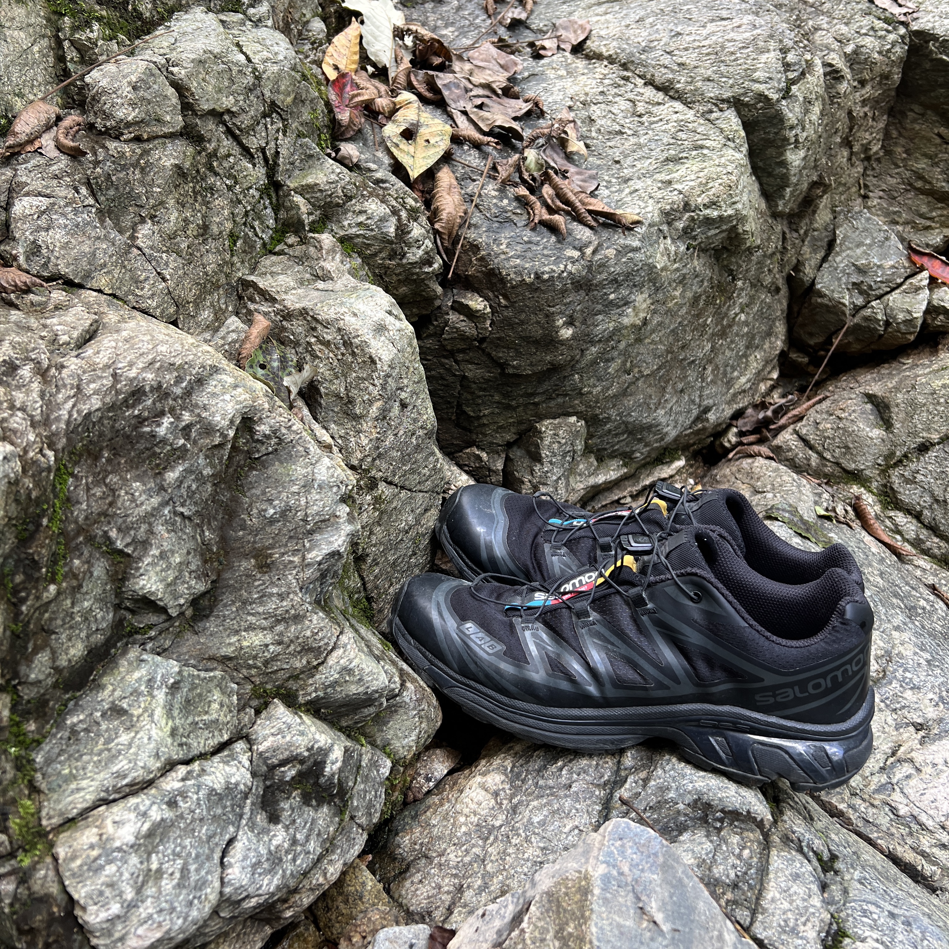 Salomon XT-6 ADV Black 착용 스타일 - 1