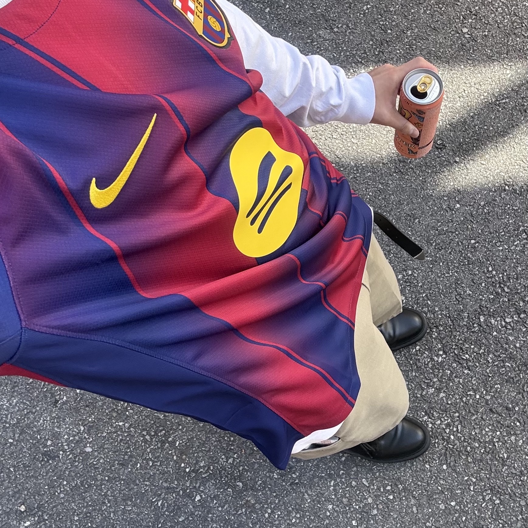 Nike FC Barcelona 2025/26 Stadium Home Dri-Fit Football Replica Jersey Deep Royal Blue Noble Red (Non Marking Ver.), Dickies Loose Fit 13 Inch Flat Front Work Shorts Khaki 착용 스타일