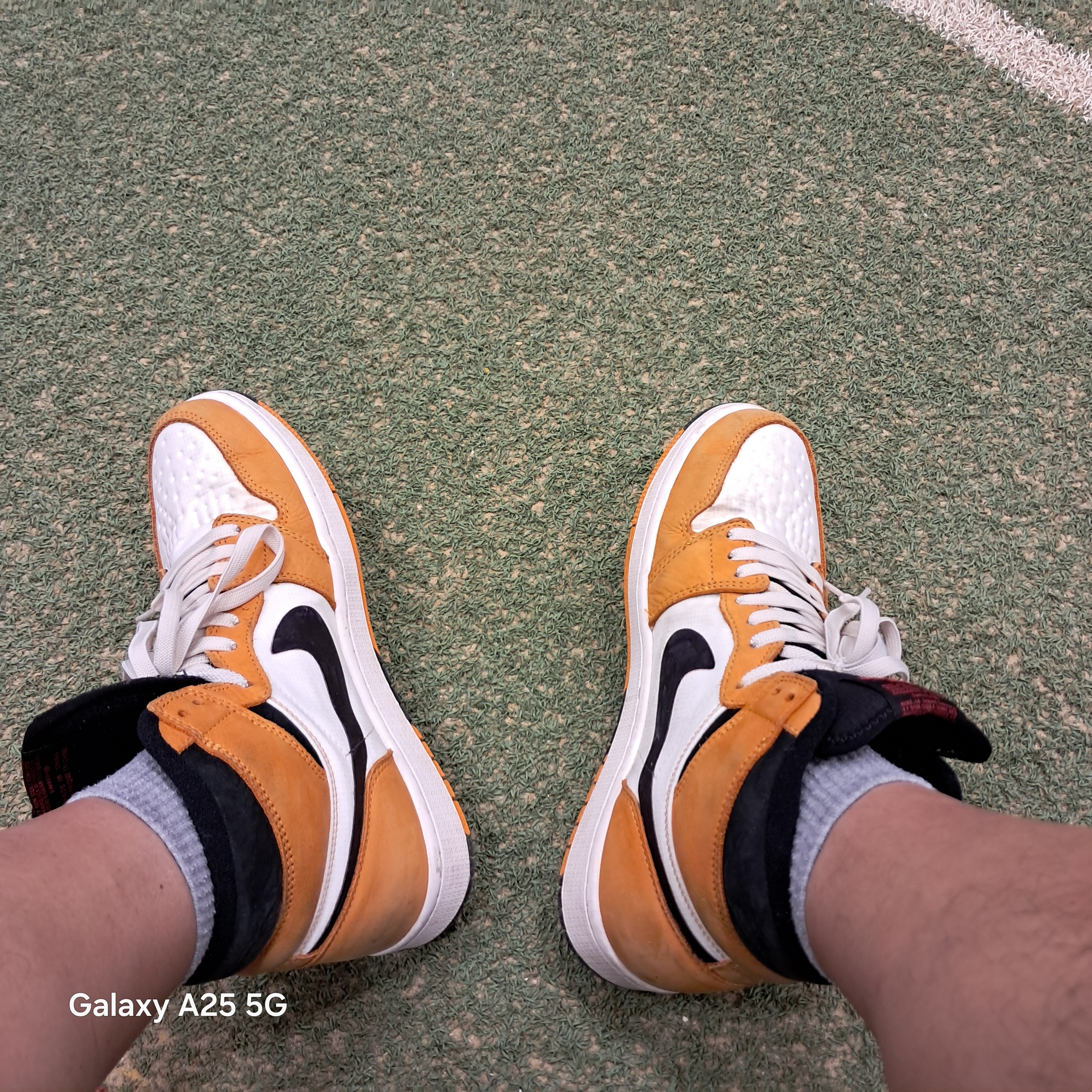 Jordan 1 Element Gore-Tex Light Curry 착용 스타일 - 2
