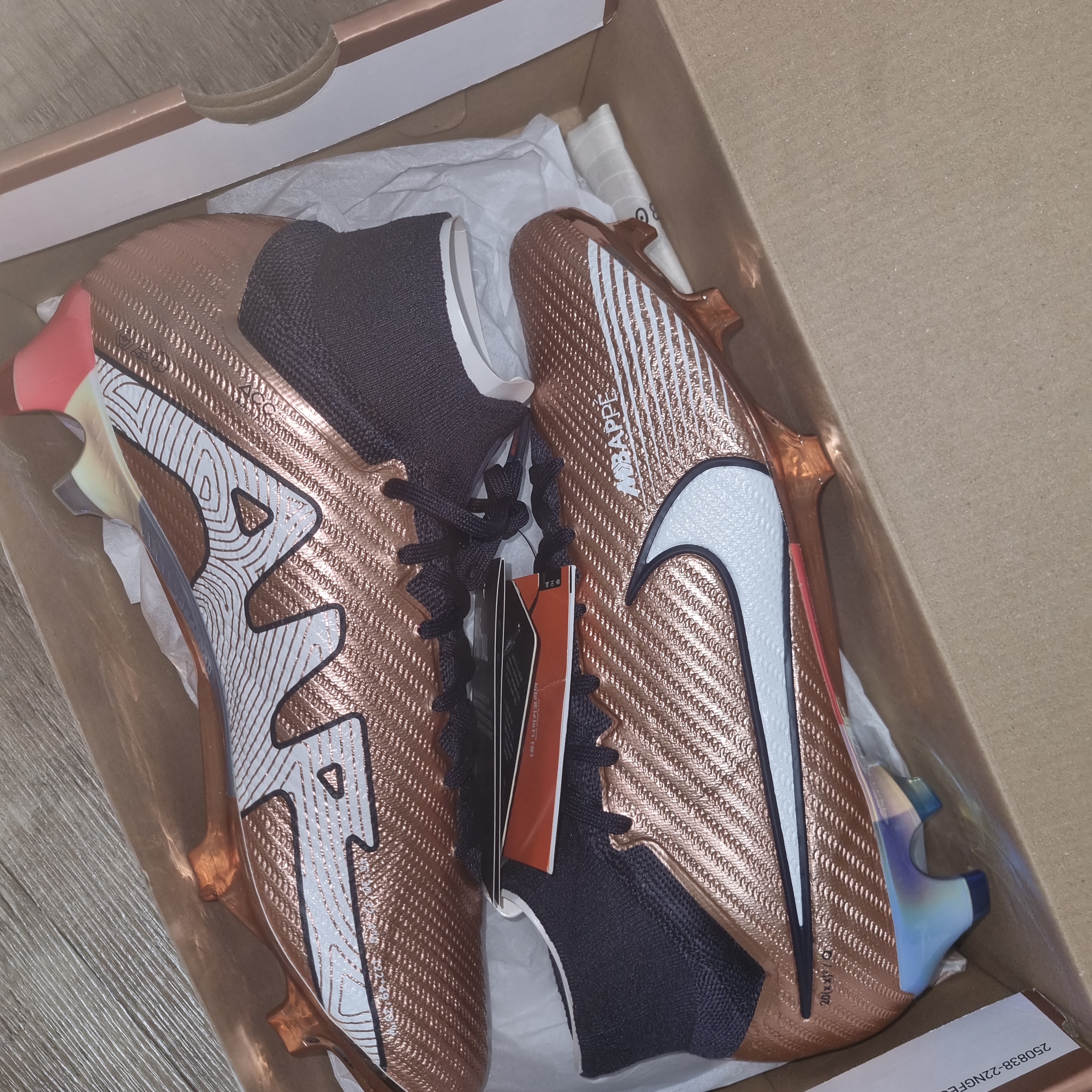 Nike Zoom Mercurial Superfly 9 Elite KM FG Metallic Copper 착용 스타일 - 1