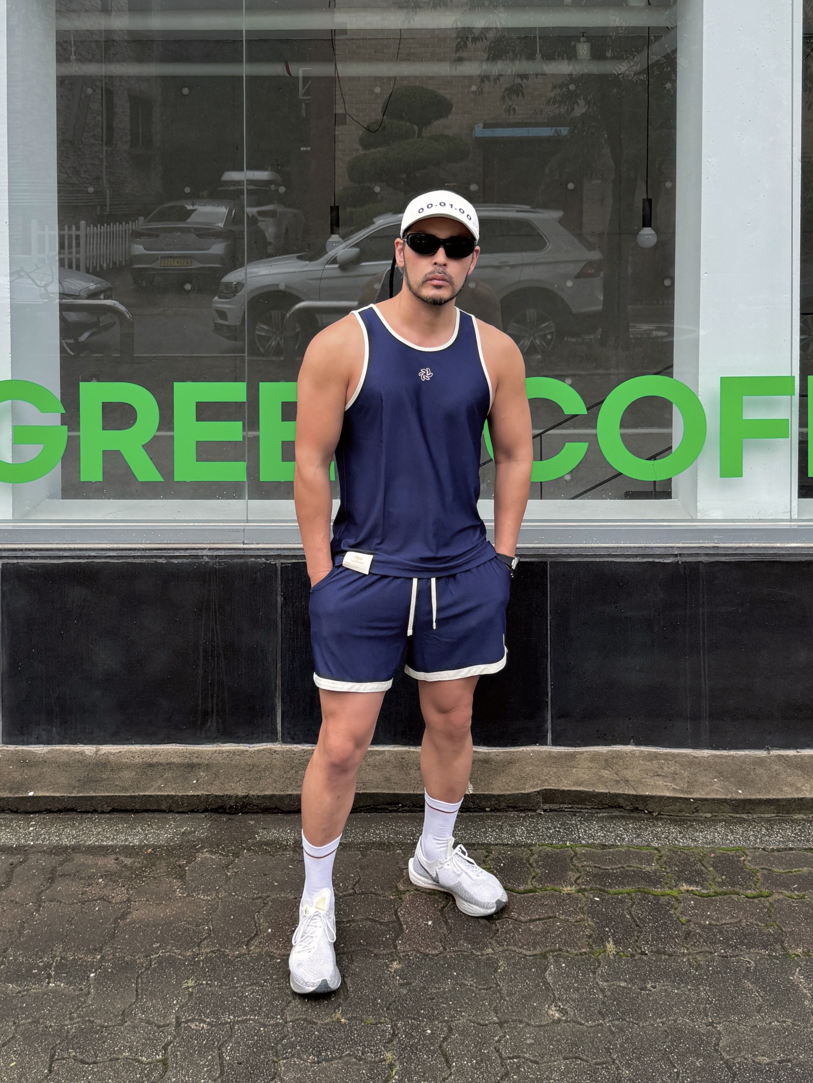 Nike ZoomX Vaporfly Next% 3 White Grey, HEYSTE Spiral Mesh Shorts Navy 착용 스타일 - 2