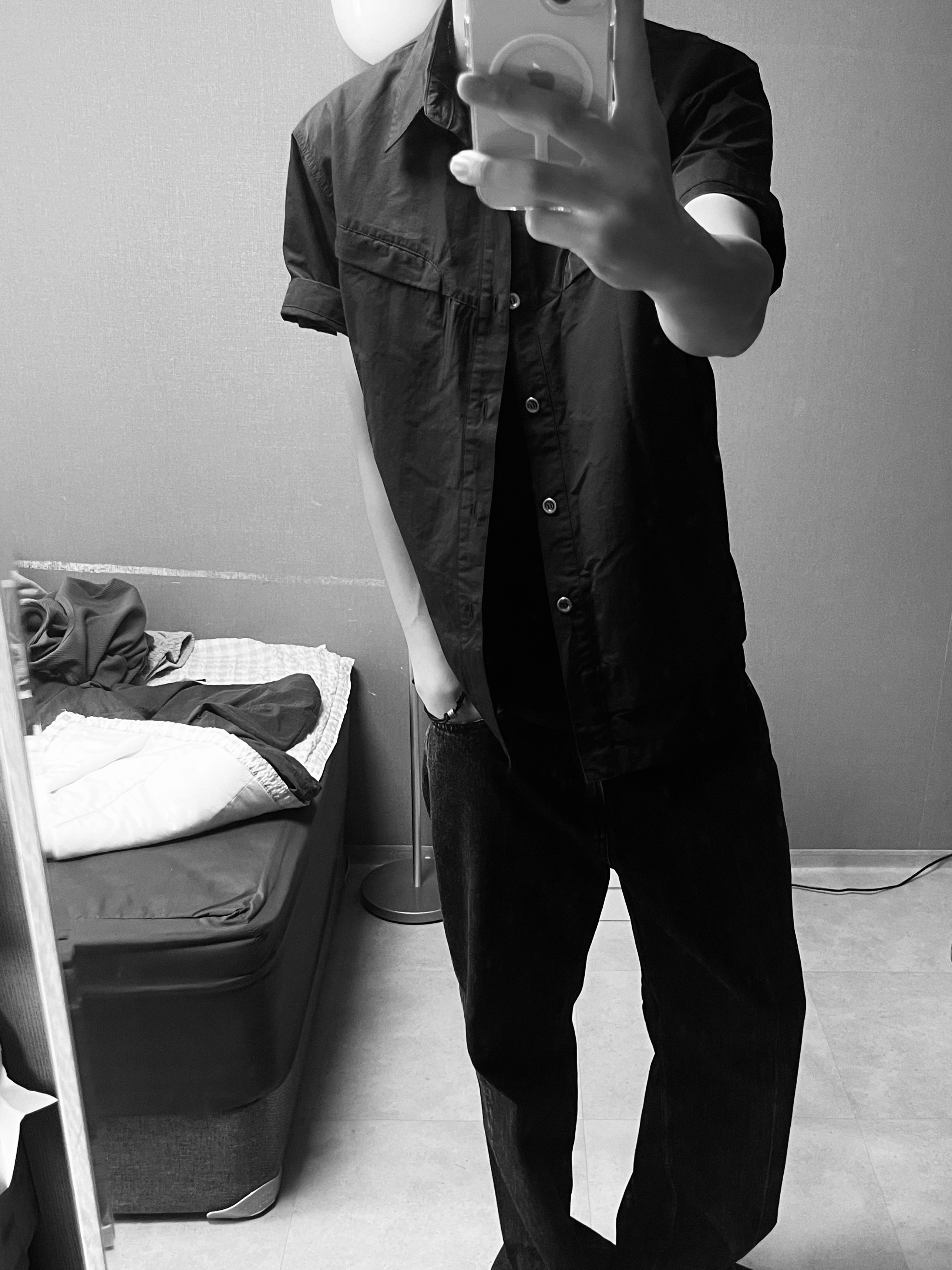 Ignota Core:9 Sailor Zip Shirt Black, LOSTGARDEN Uniform Washed Derby Black 착용 스타일 - 1