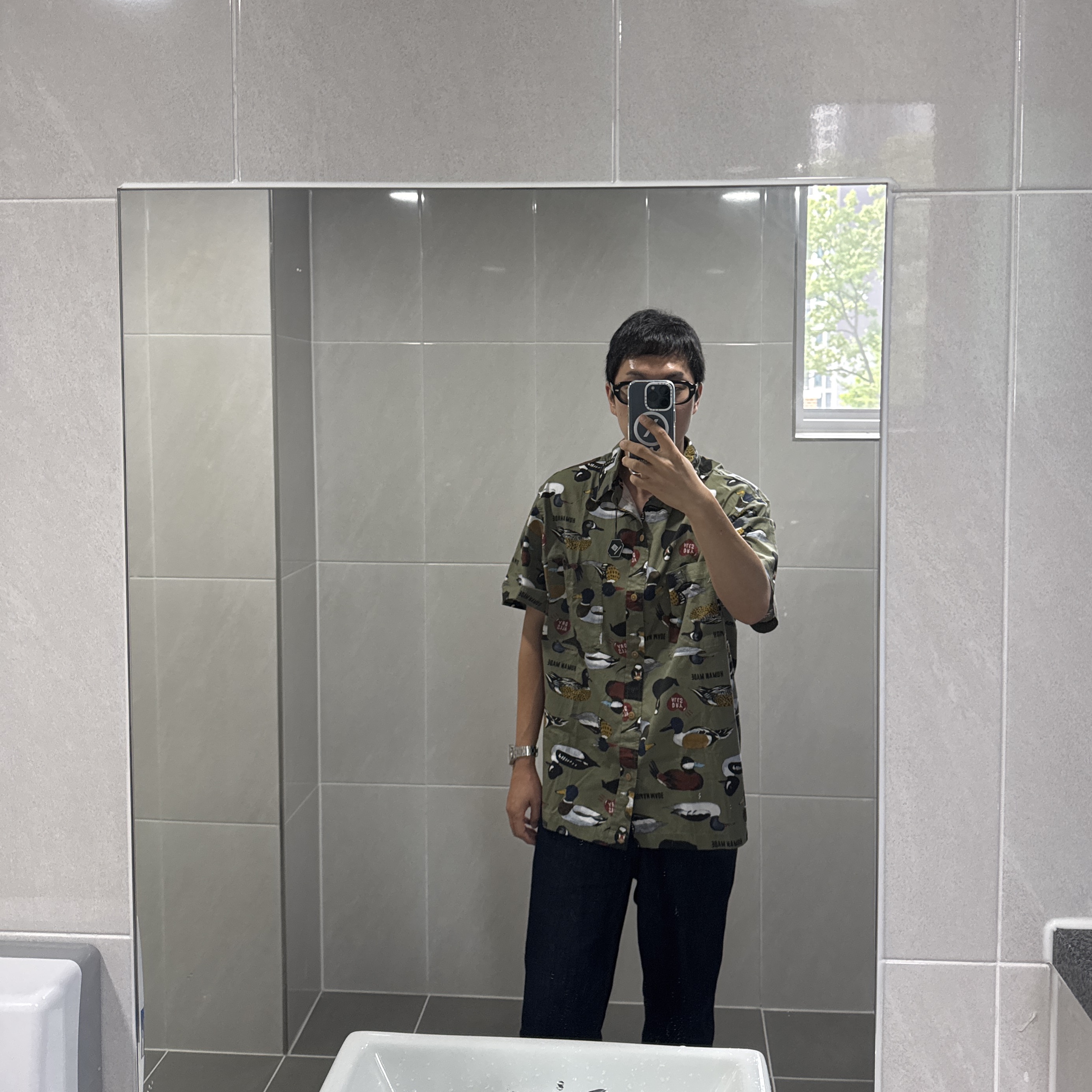 Human Made Duck S/S Shirt Olive Drab 착용 스타일 - 2