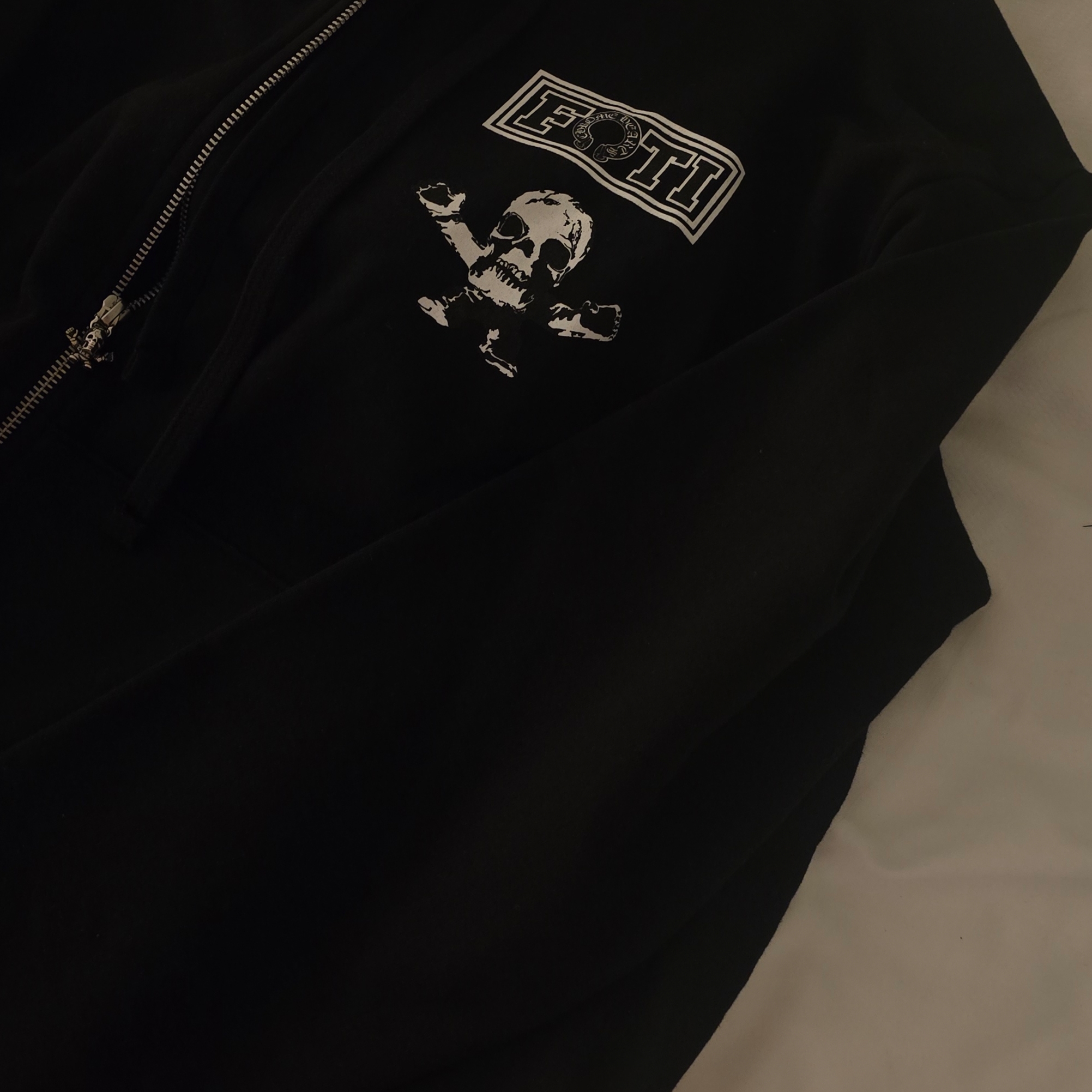Chrome Hearts Multi Foti Fleece Zip Up Hoodie Black 착용 스타일 - 1