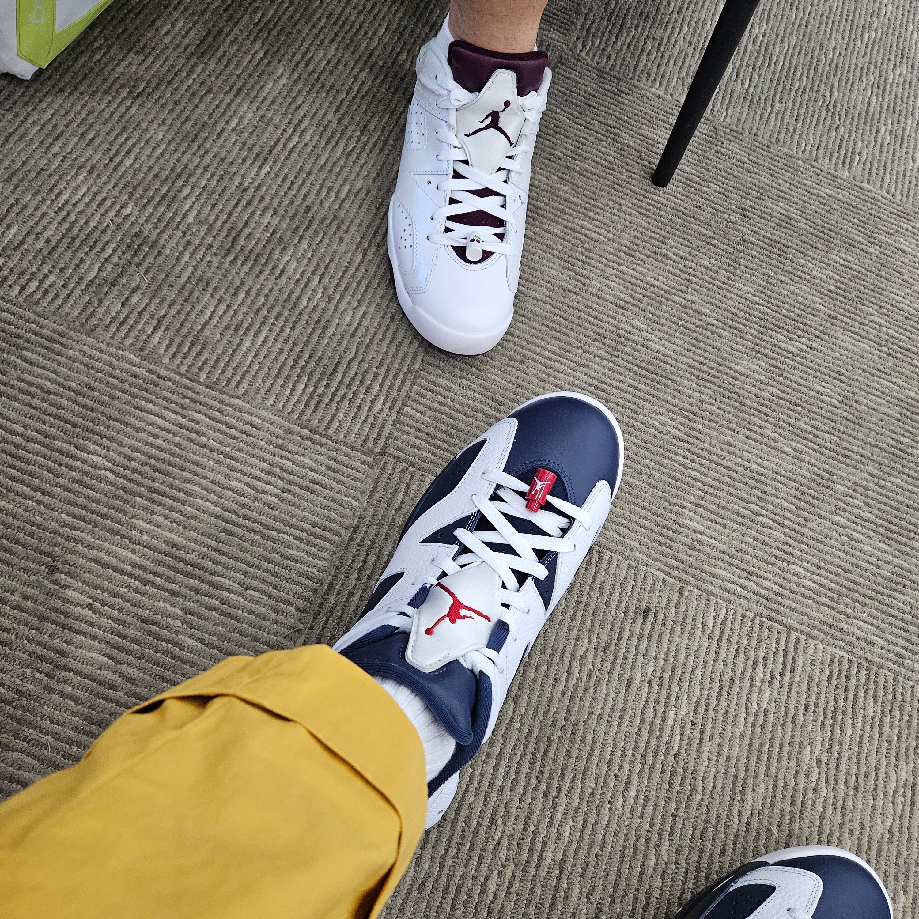 Jordan 6 Retro Low Golf White and Bordeaux 착용 스타일