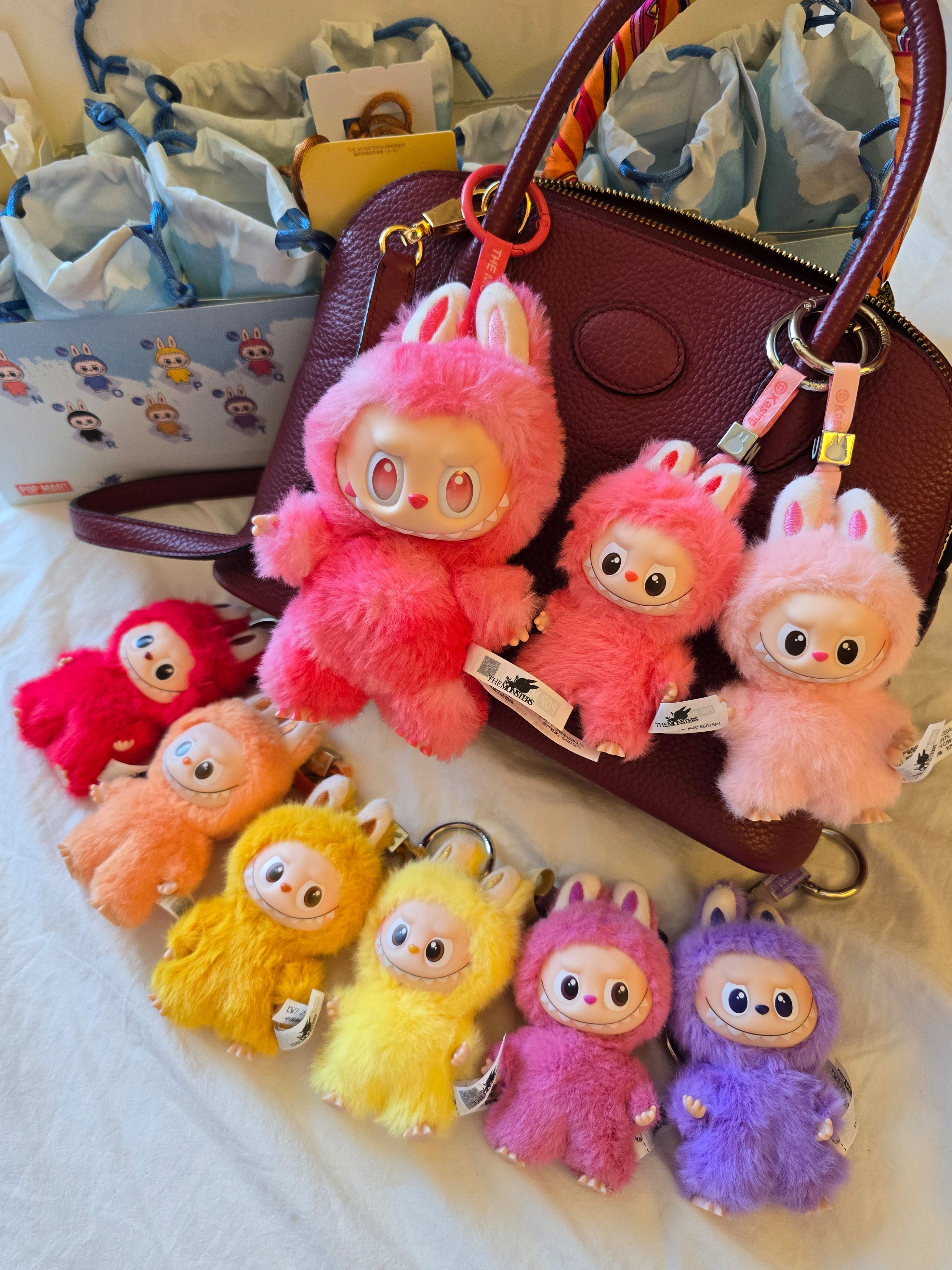 Pop Mart Labubu The Monsters Pin For Love Series Vinyl Plush Pendant Sealed Case (A-M) (1 Blind Box), Pop Mart Labubu The Monsters Pin For Love Series Vinyl Plush Pendant (N-Z) N (Opened Case) 착용 스타일
