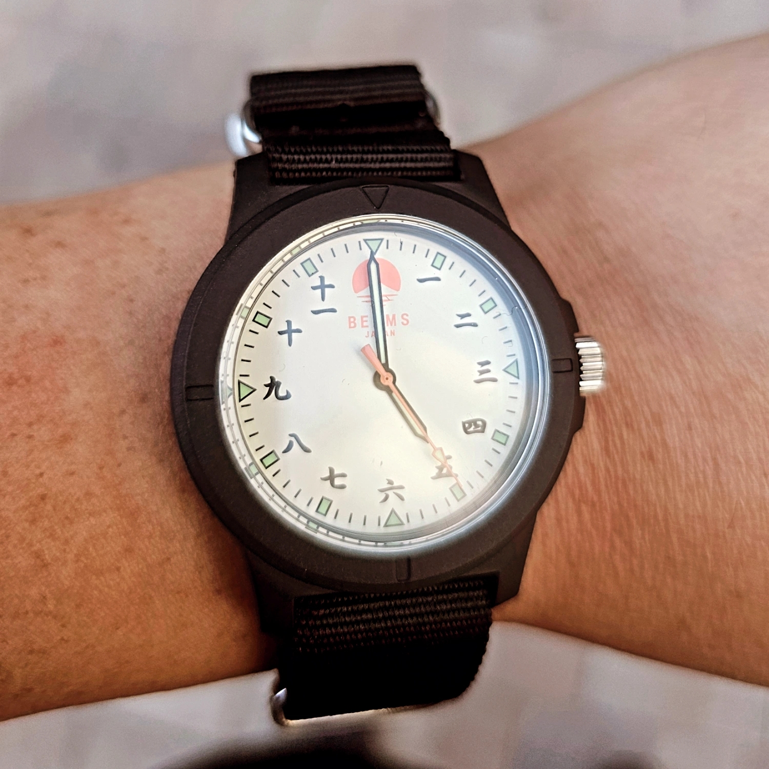 Beams Original Chinese Numerals Watch Black 착용 스타일