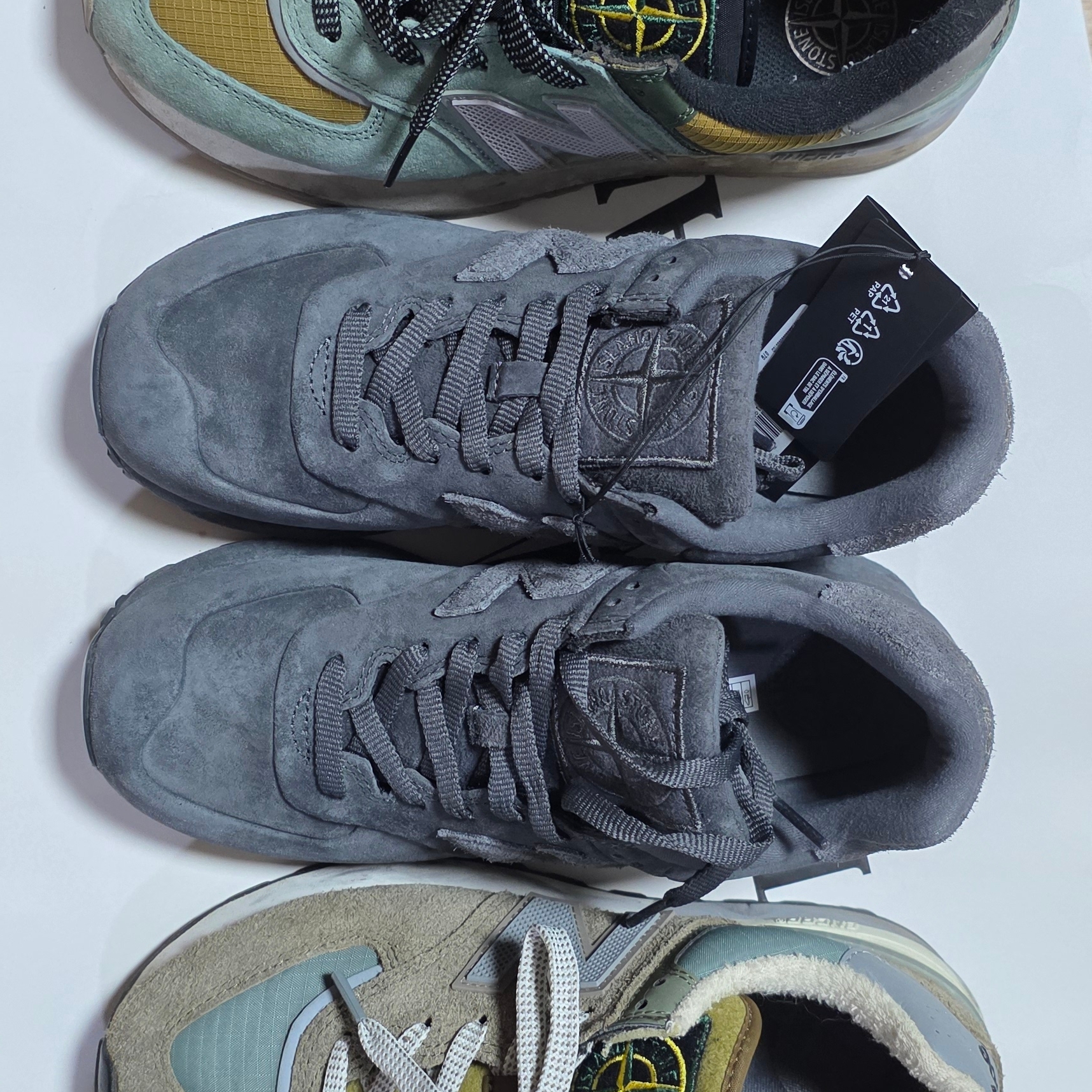 New Balance x Stone Island 574 Ghost Navy Blue 착용 스타일 - 5