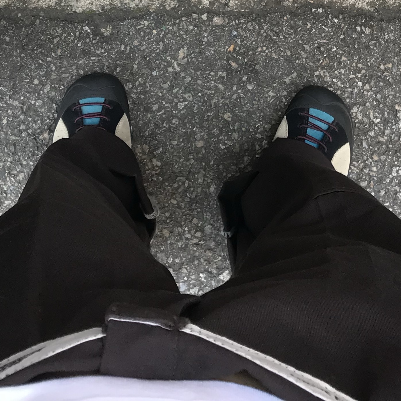 (W) Keen Jasper Rocks SP Sneakers Beige, Dickies Loose Fit Double Knee Work Pants Dark Brown 착용 스타일