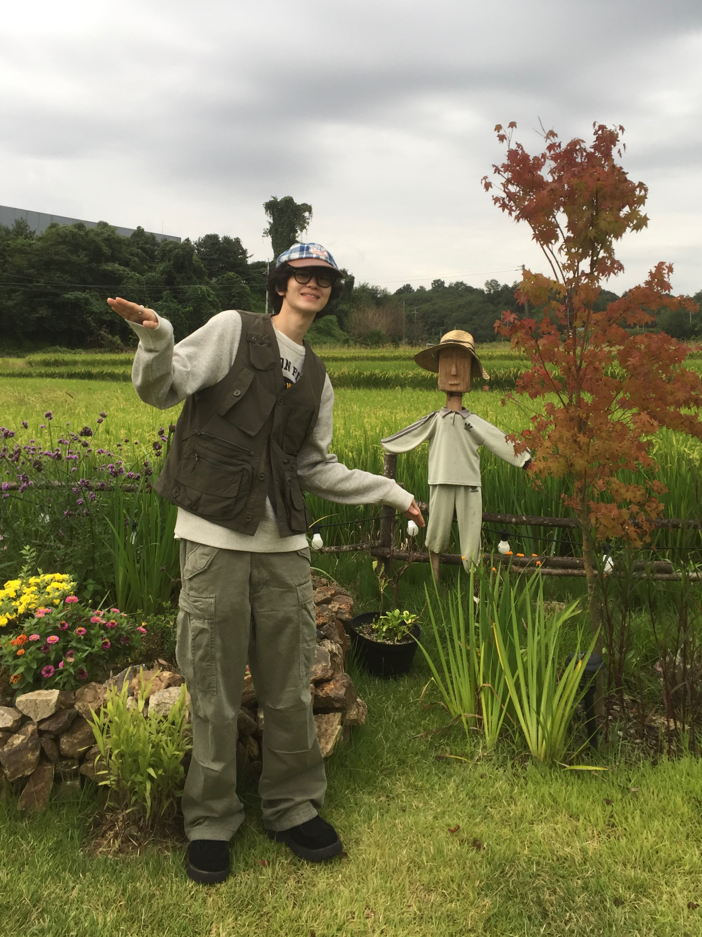 [10% 적립] [KREAM Limited Edition The Trophy Fishing Club] Polo Ralph Lauren Canvas Wading Jacket Khaki - 25FW, [10% 적립] [KREAM Limited Edition The Trophy Fishing Club] Polo Ralph Lauren Long Bill Flannel Cap Assorted - 25FW 착용 스타일 - 10