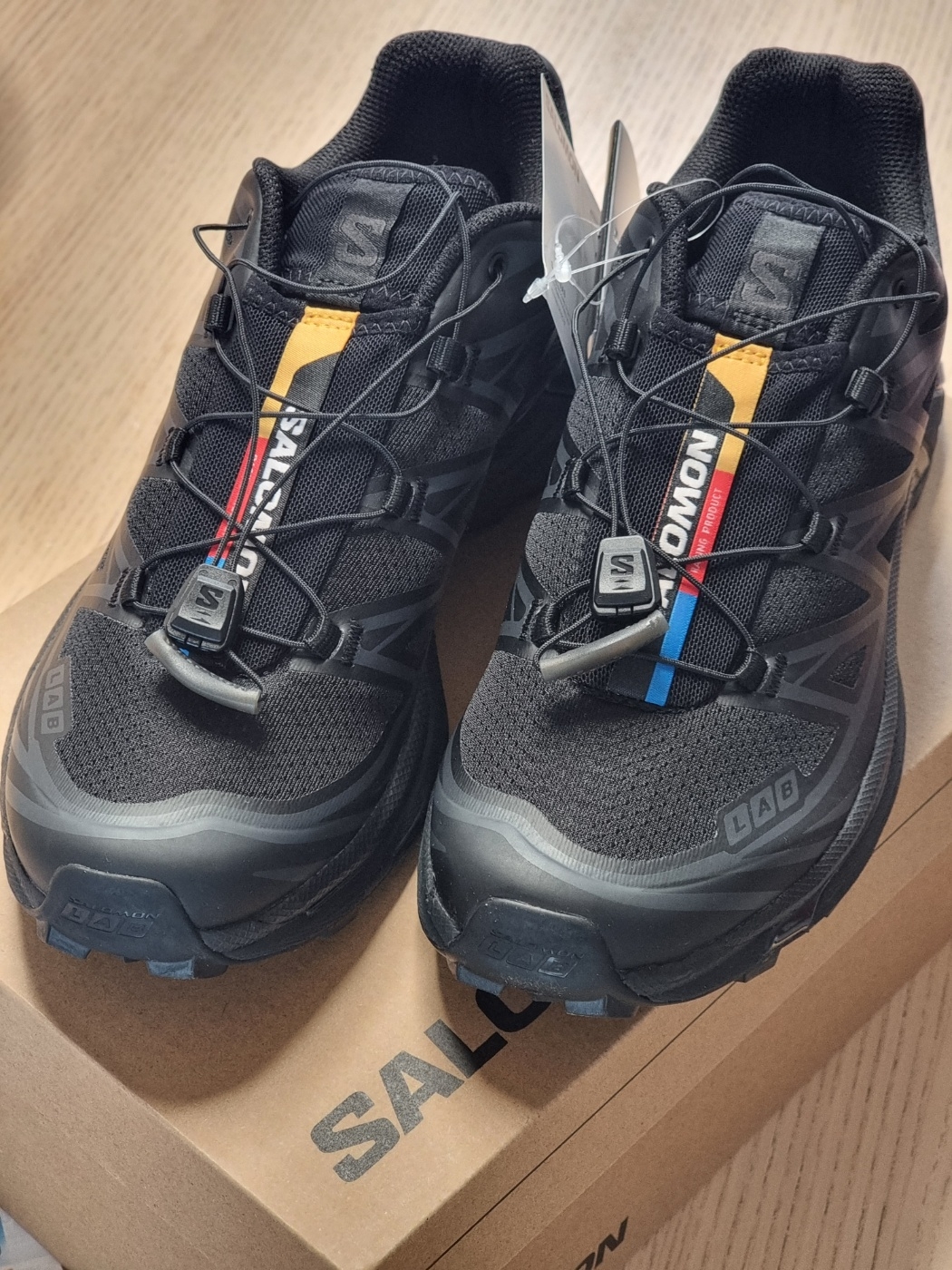 Salomon XT-6 ADV Black 착용 스타일