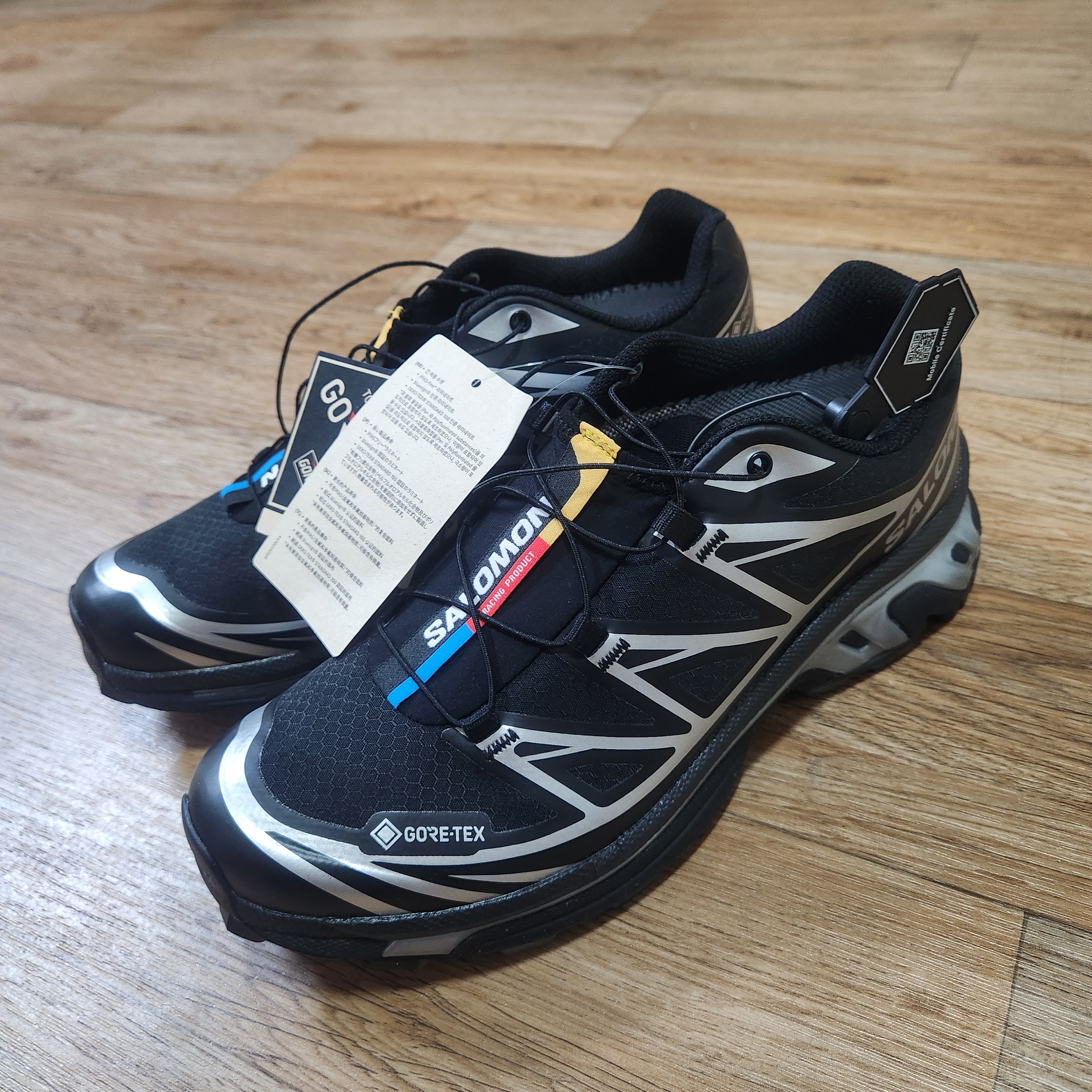 Salomon XT-6 GTX Black Silver 착용 스타일