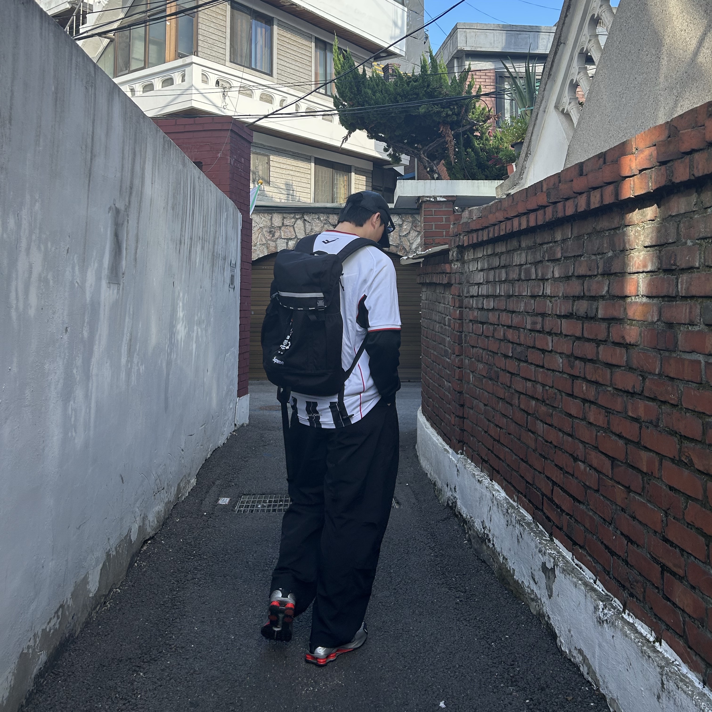 Prospecs 2025 FC Seoul Authentic Away Uniform White (Non Marking Ver.), Arc'teryx Heliad 15 Backpack Lodestar 착용 스타일 - 7