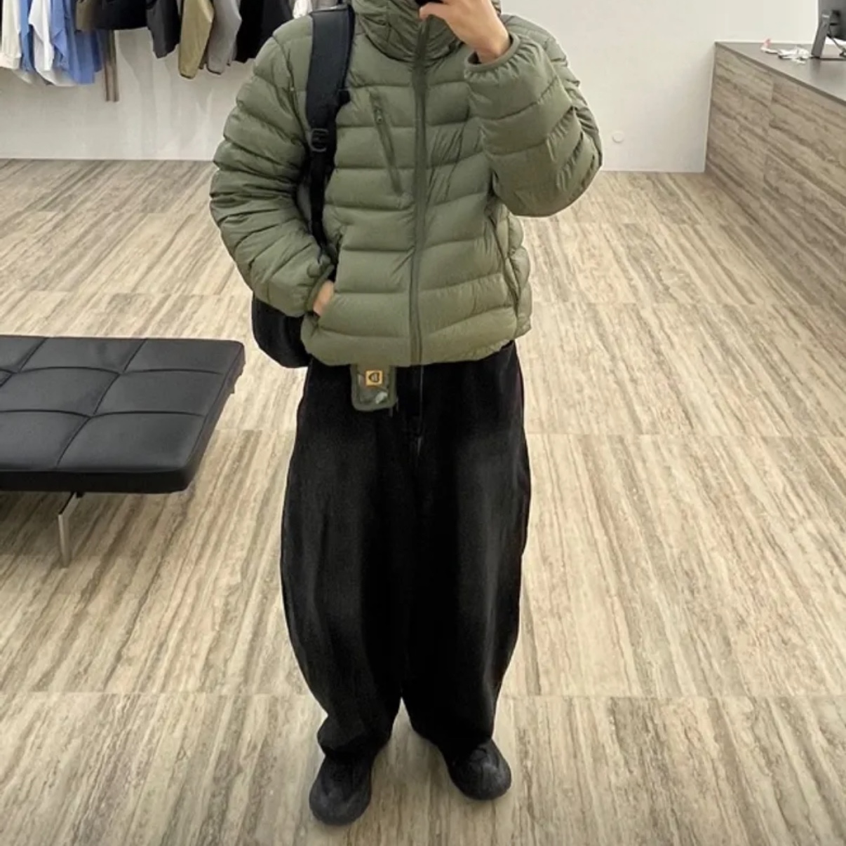 Musinsa Standard City Leisure Hooded Light Down Jacket Khaki 착용 스타일
