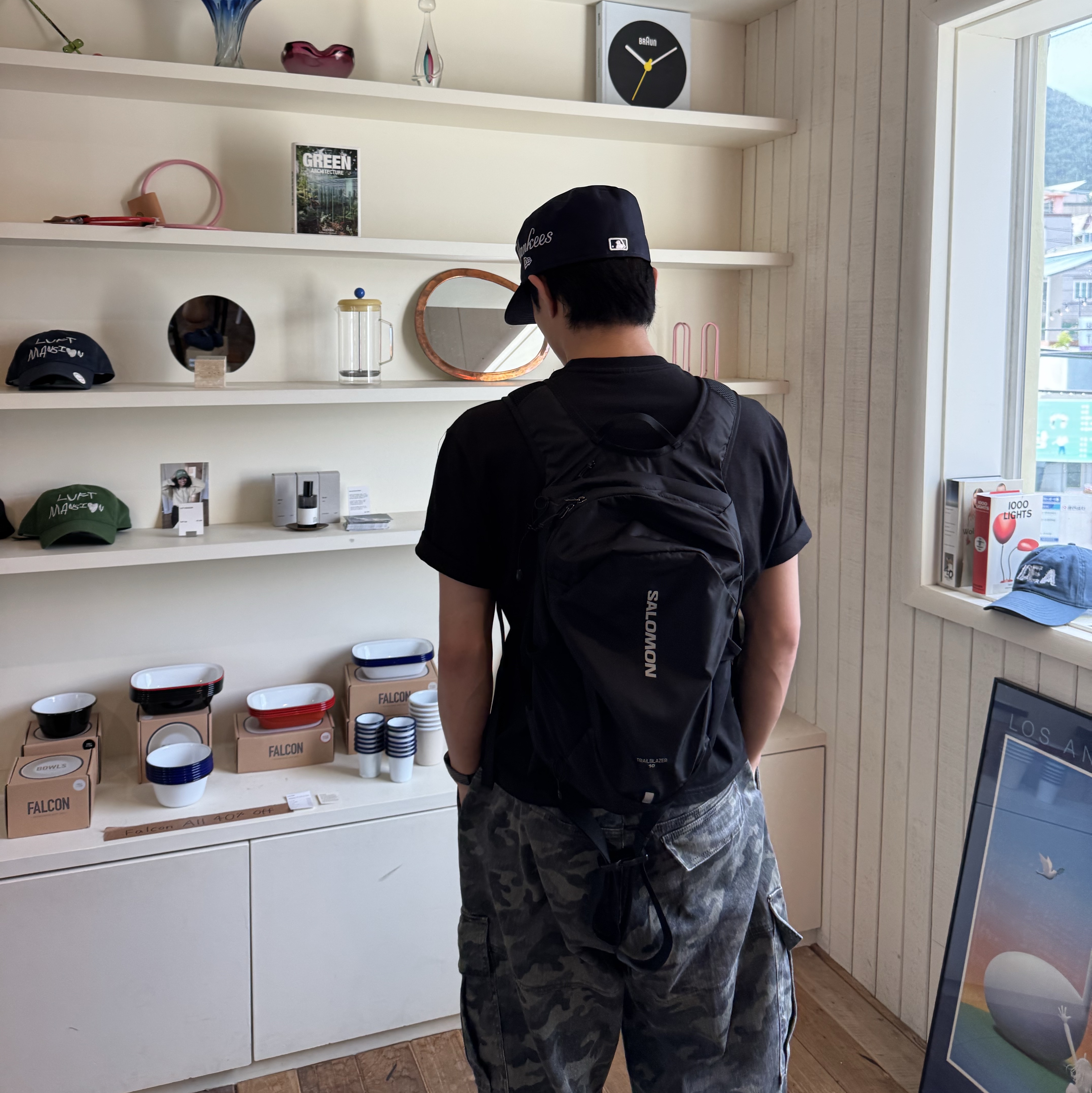 Salomon Trailblazer 10 Black, New Era MLB New York Yankees Pillbox Series Ball Cap Navy 착용 스타일 - 2