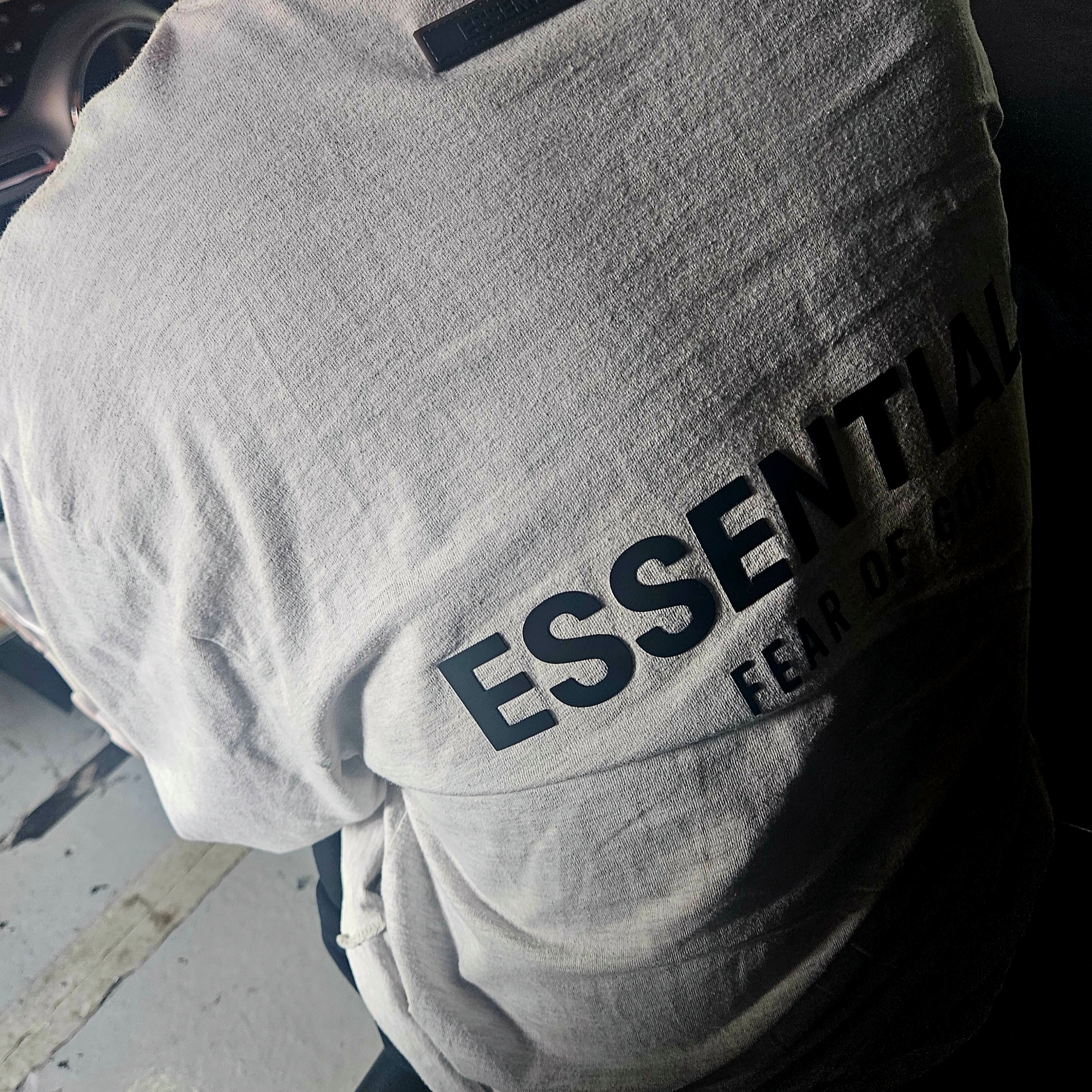 Essentials Long Sleeve T-Shirt Oatmeal - 21SS 착용 스타일