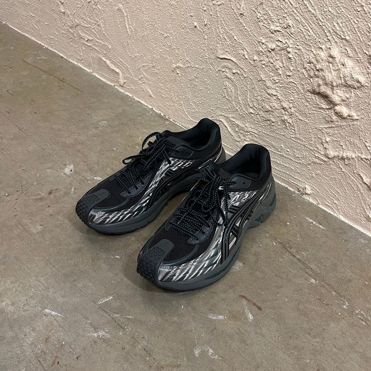 (W) Asics x Kiko Kostadinov Gel-Flammae Grey Black 착용 스타일